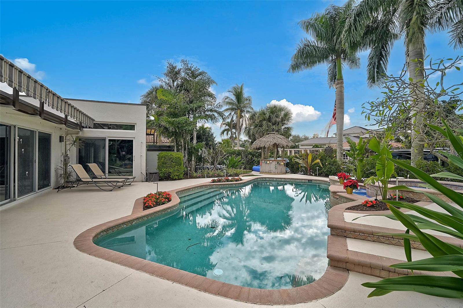 SIESTAS BAYSIDE WATERSIDE WOOD - Residential