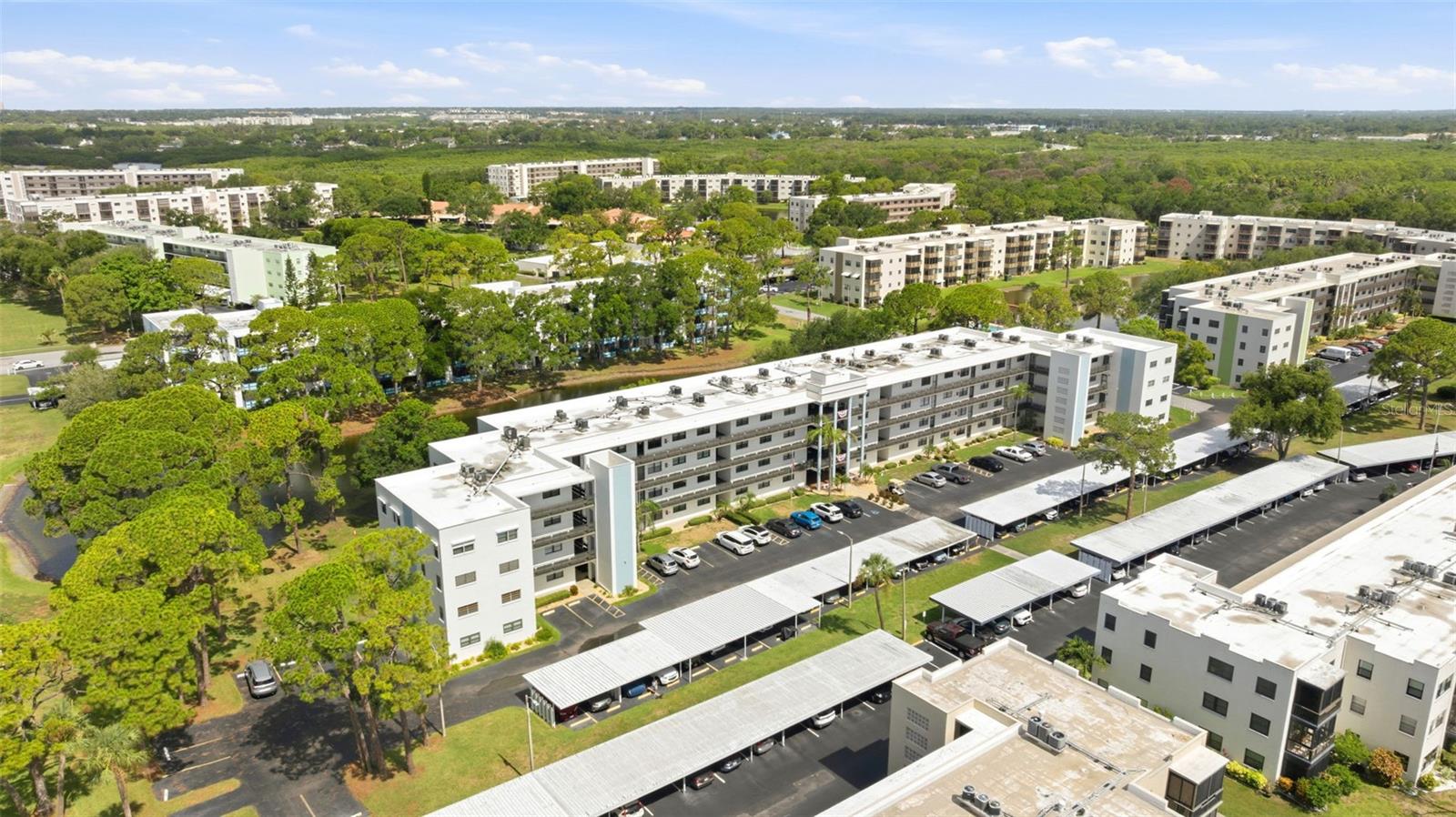 TERRACE PARK OF FIVE TOWNS - Residential