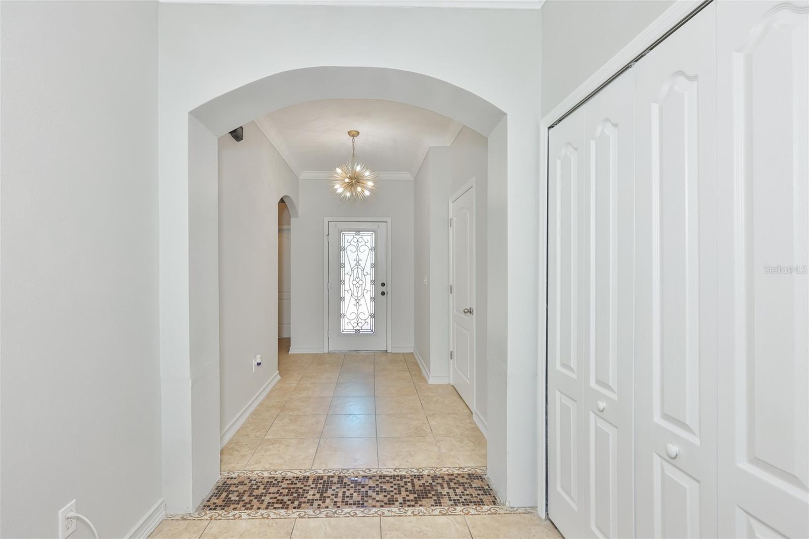 ADDISON MANOR - Residential