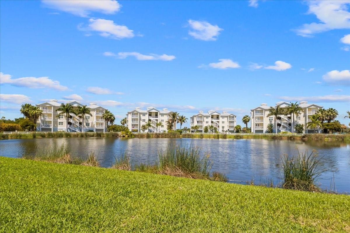 PALMA SOLA BAY CLUB PH 18B - Residential