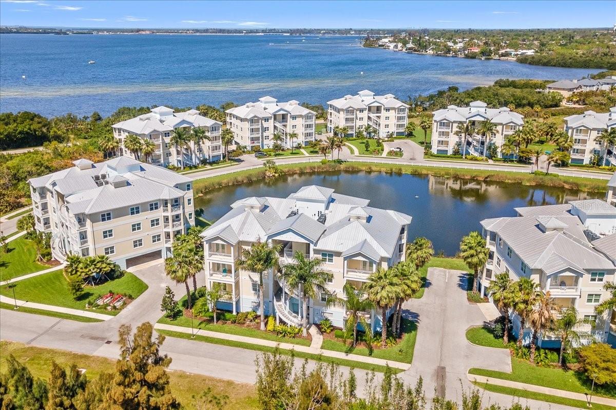 PALMA SOLA BAY CLUB PH 18B - Residential