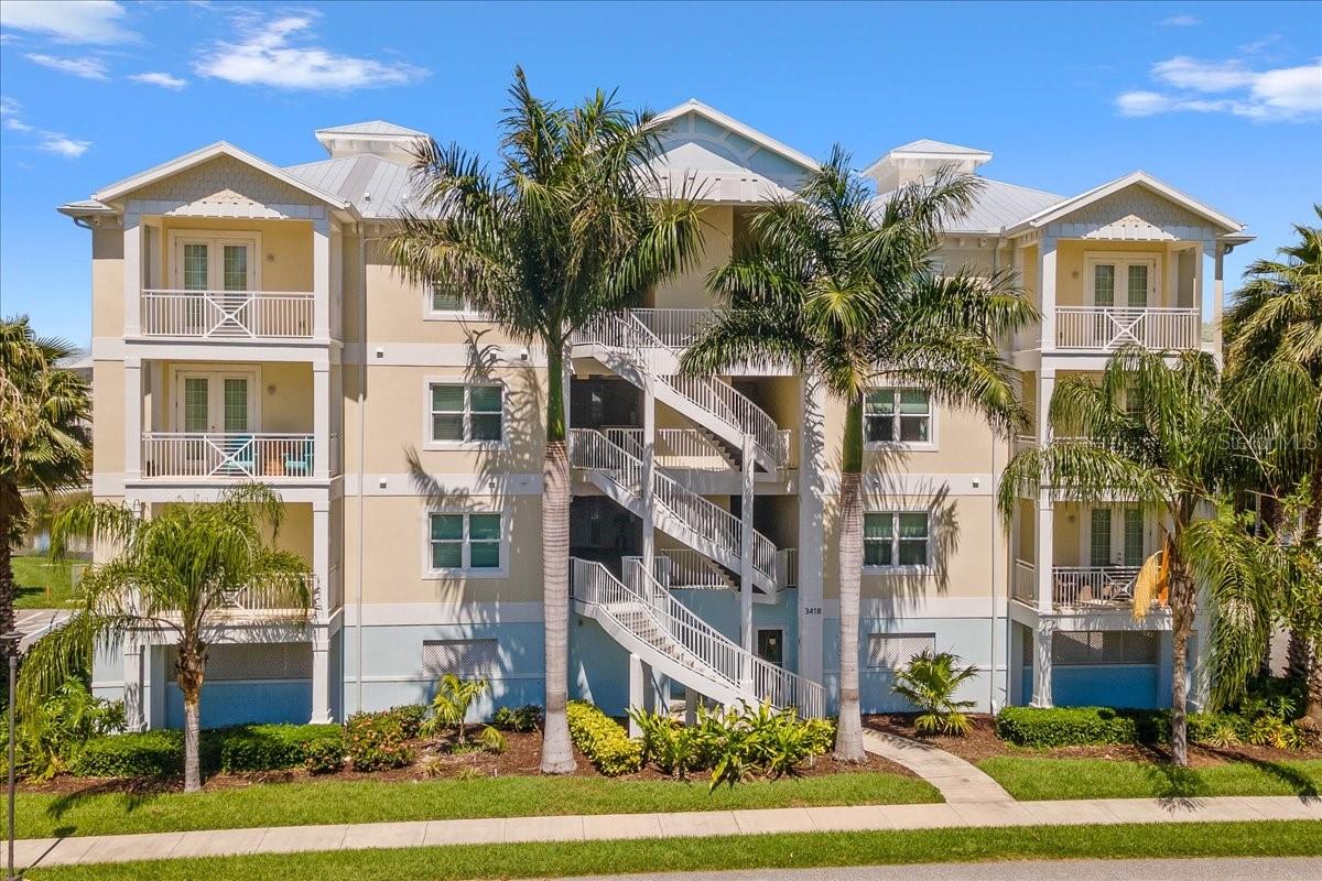 PALMA SOLA BAY CLUB PH 18B - Residential