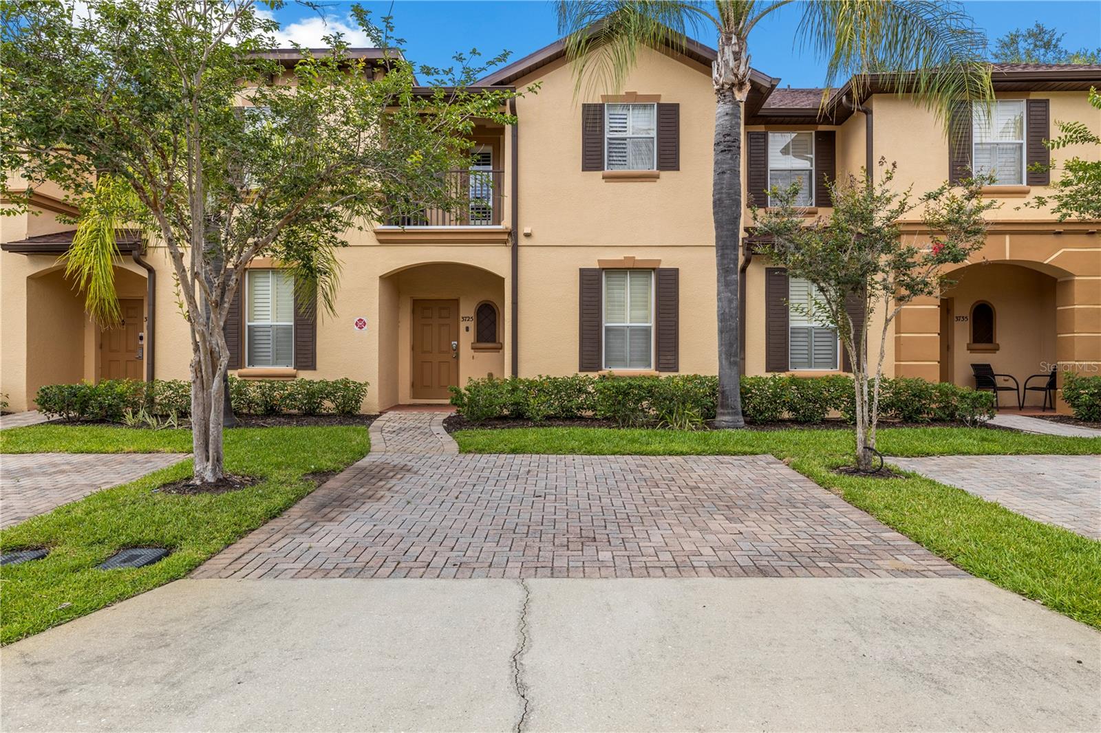 VILLA AT REGAL PALMS CONDO - Residential