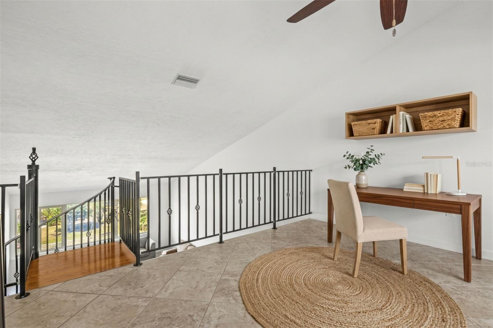 THE WATERWAY PH I - Residential