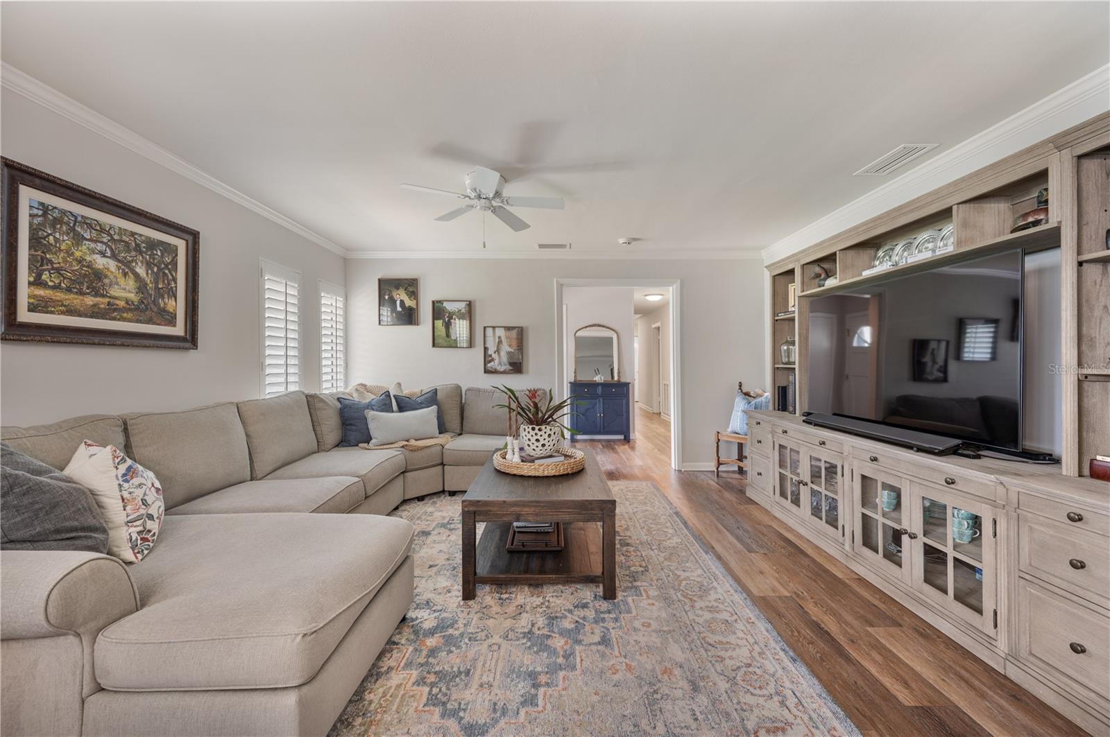 LAKE HOLLINGSWORTH ESTATES - Residential