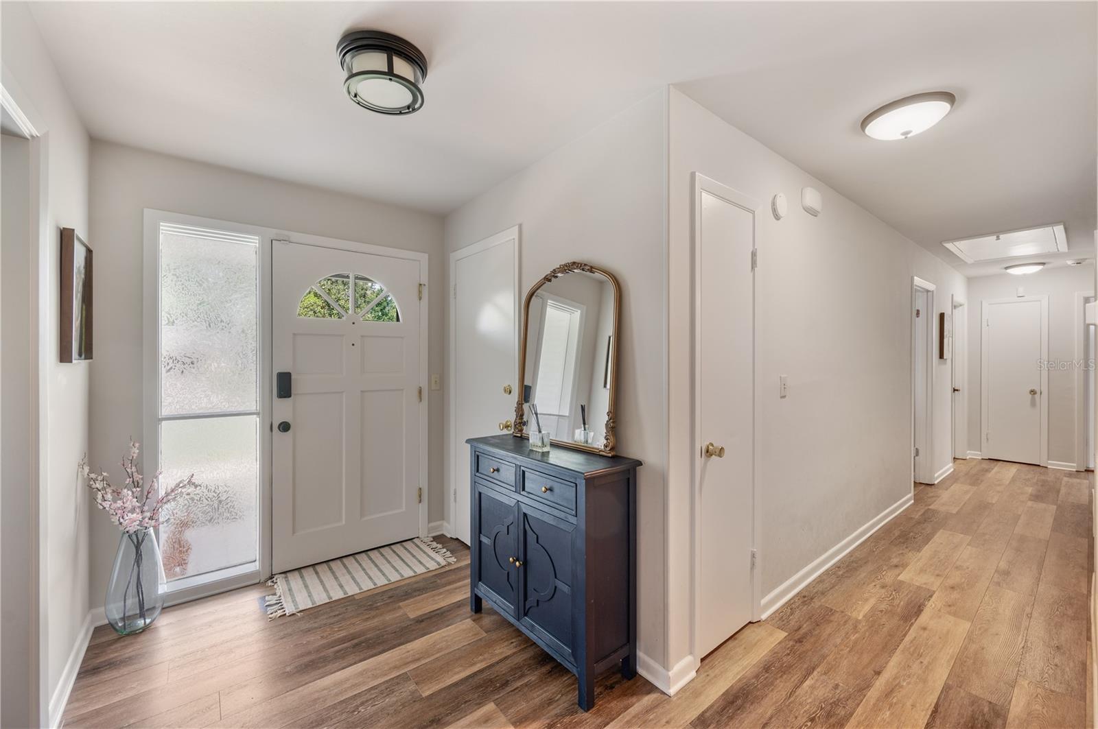 LAKE HOLLINGSWORTH ESTATES - Residential