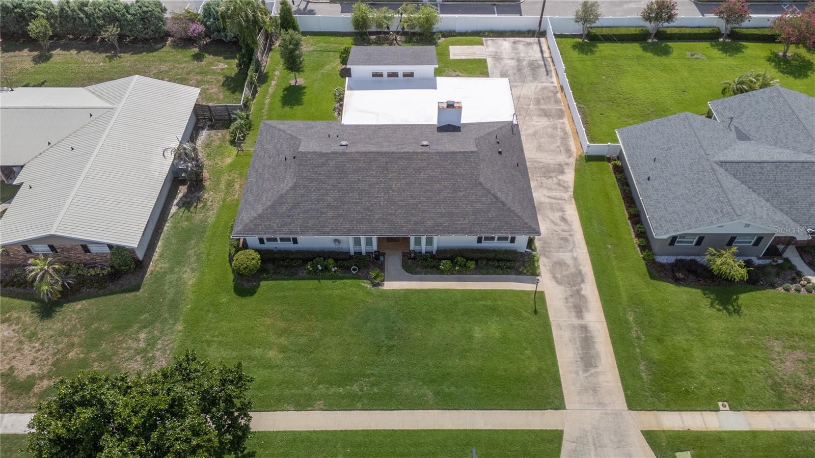 LAKE HOLLINGSWORTH ESTATES - Residential