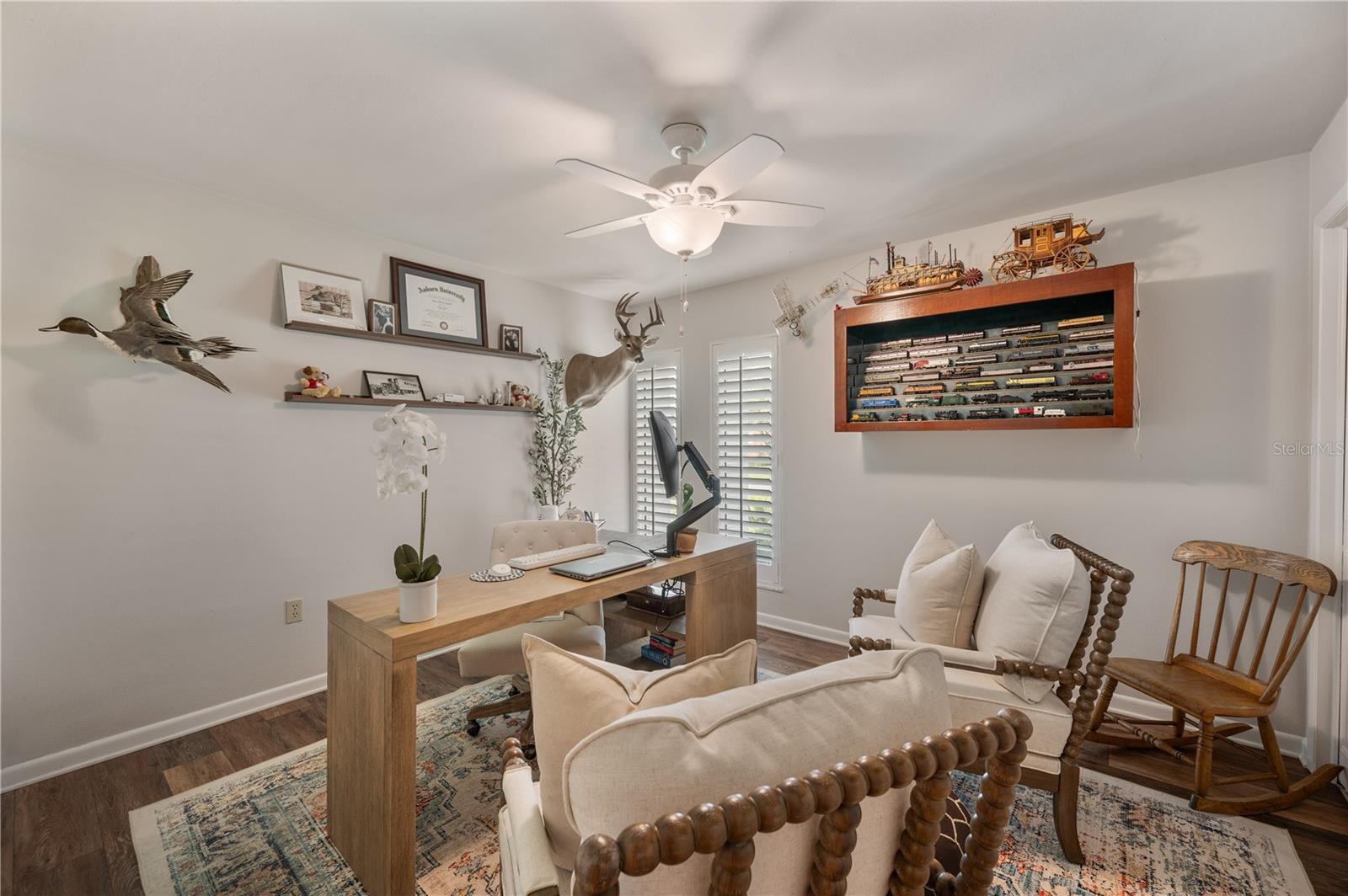 LAKE HOLLINGSWORTH ESTATES - Residential