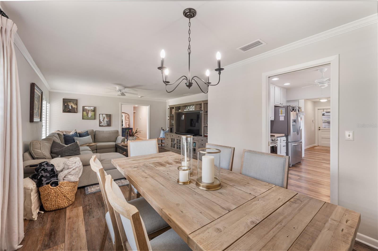 LAKE HOLLINGSWORTH ESTATES - Residential