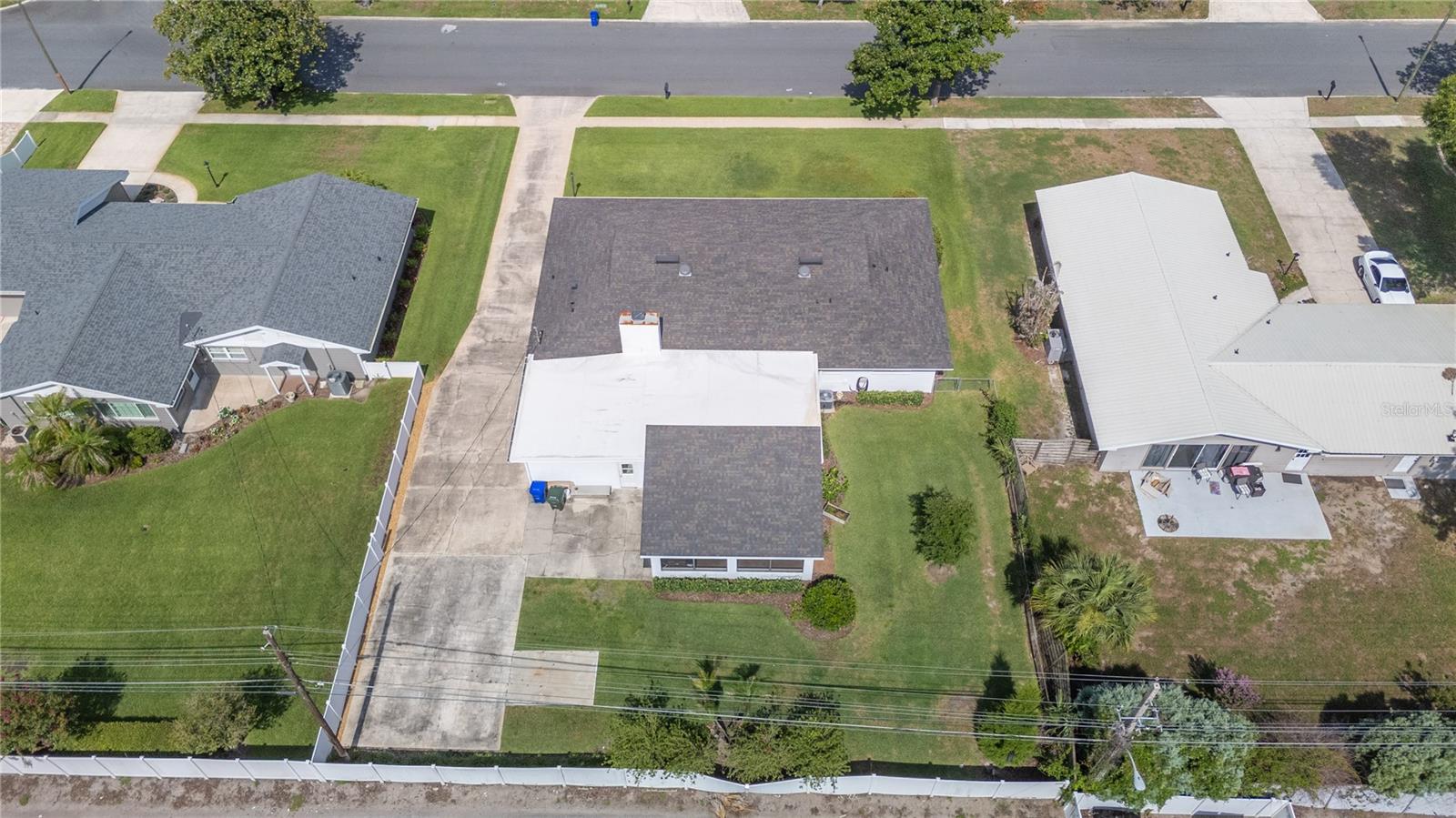 LAKE HOLLINGSWORTH ESTATES - Residential