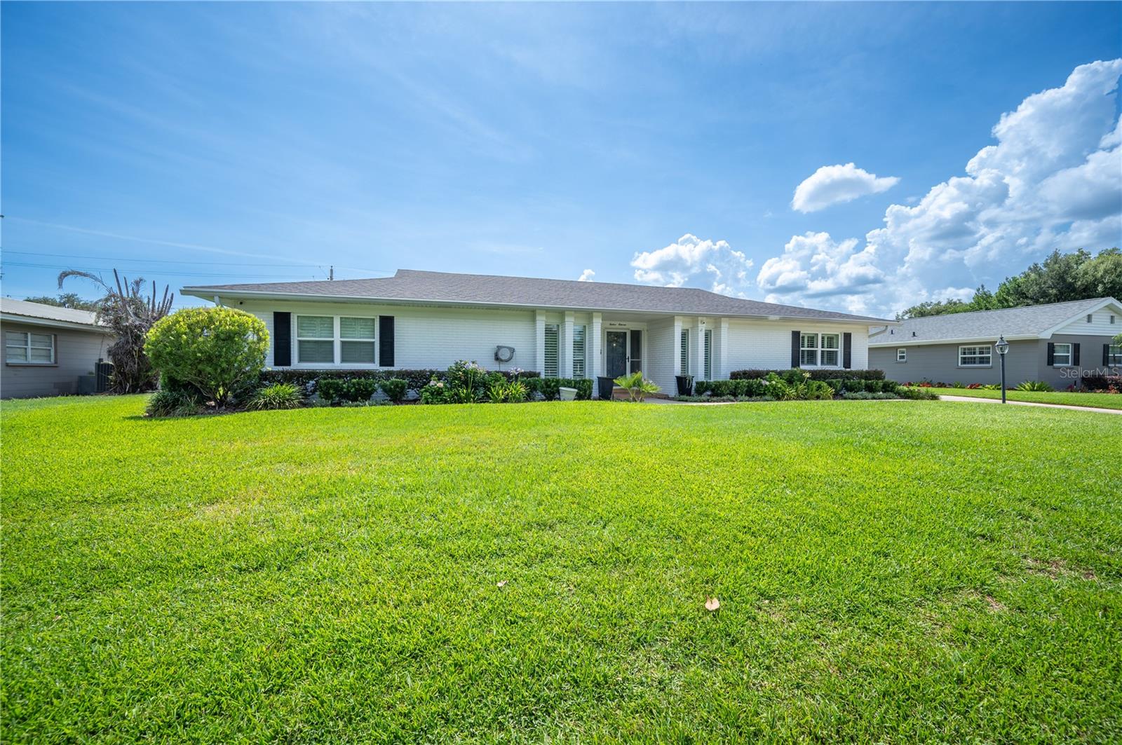 LAKE HOLLINGSWORTH ESTATES - Residential