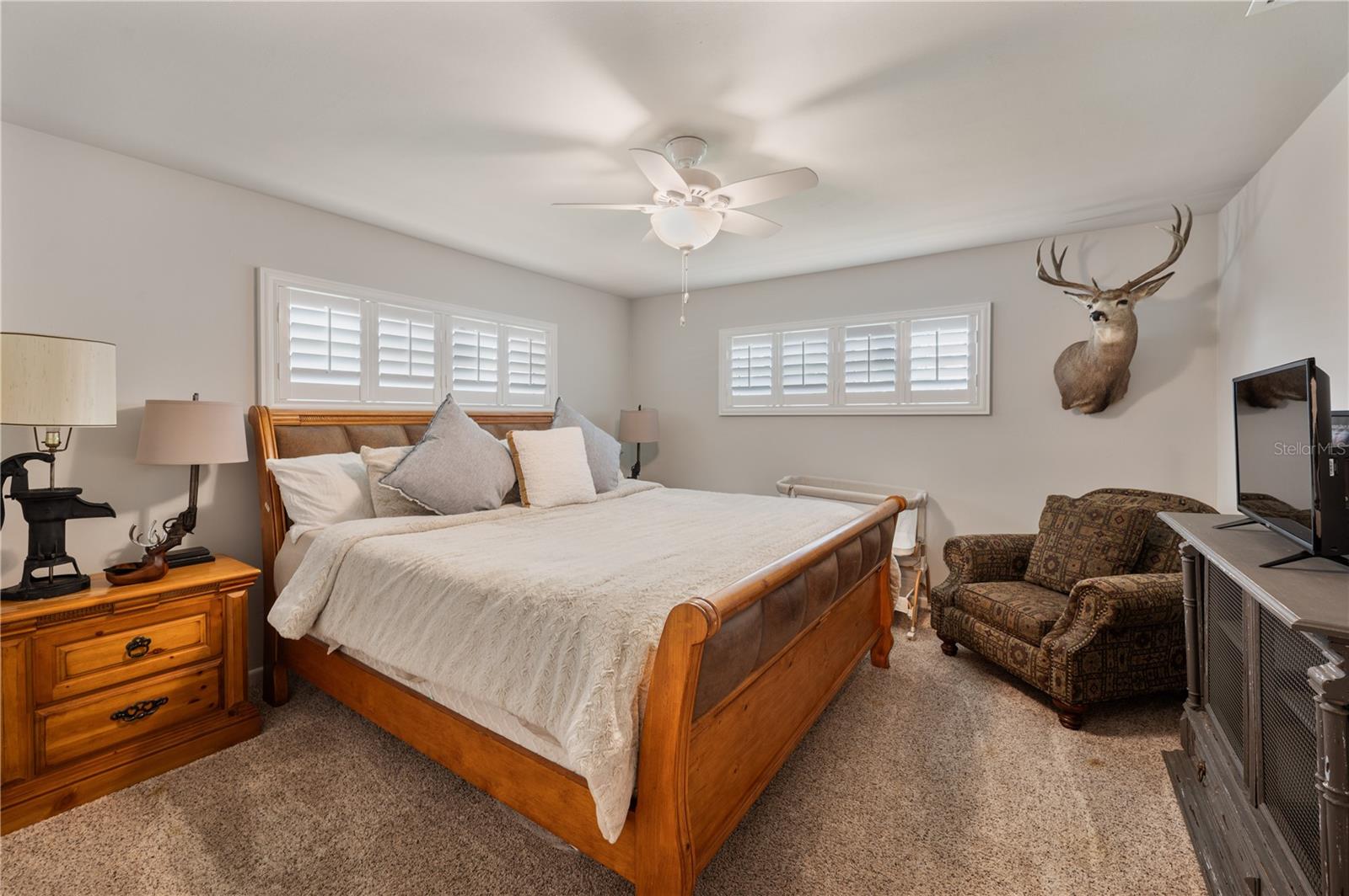 LAKE HOLLINGSWORTH ESTATES - Residential