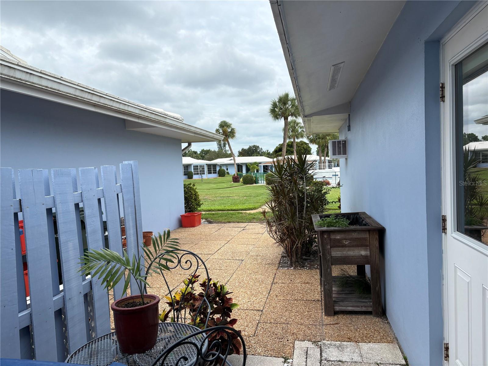 VILLAGE GREEN - Residential