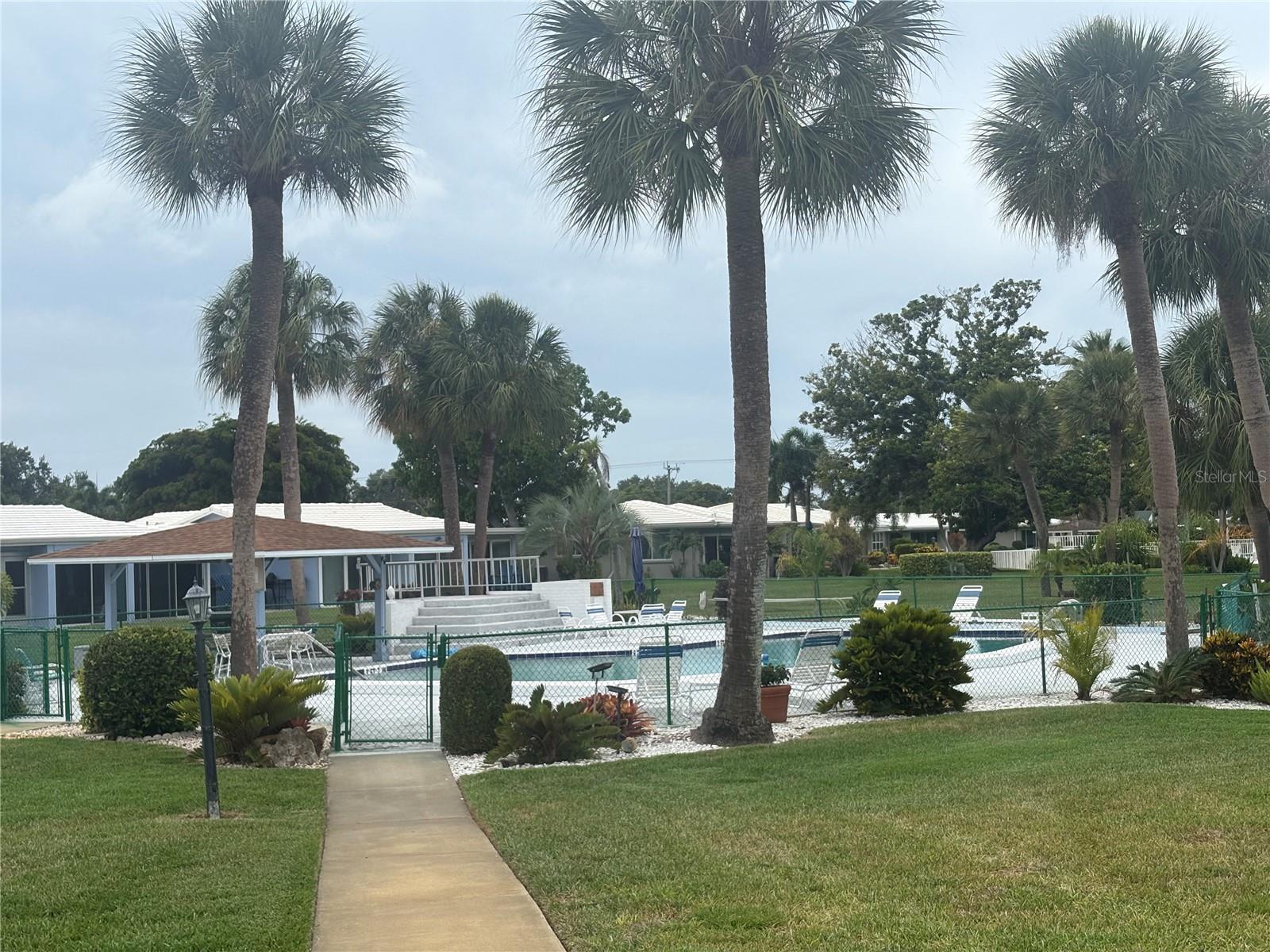 VILLAGE GREEN - Residential
