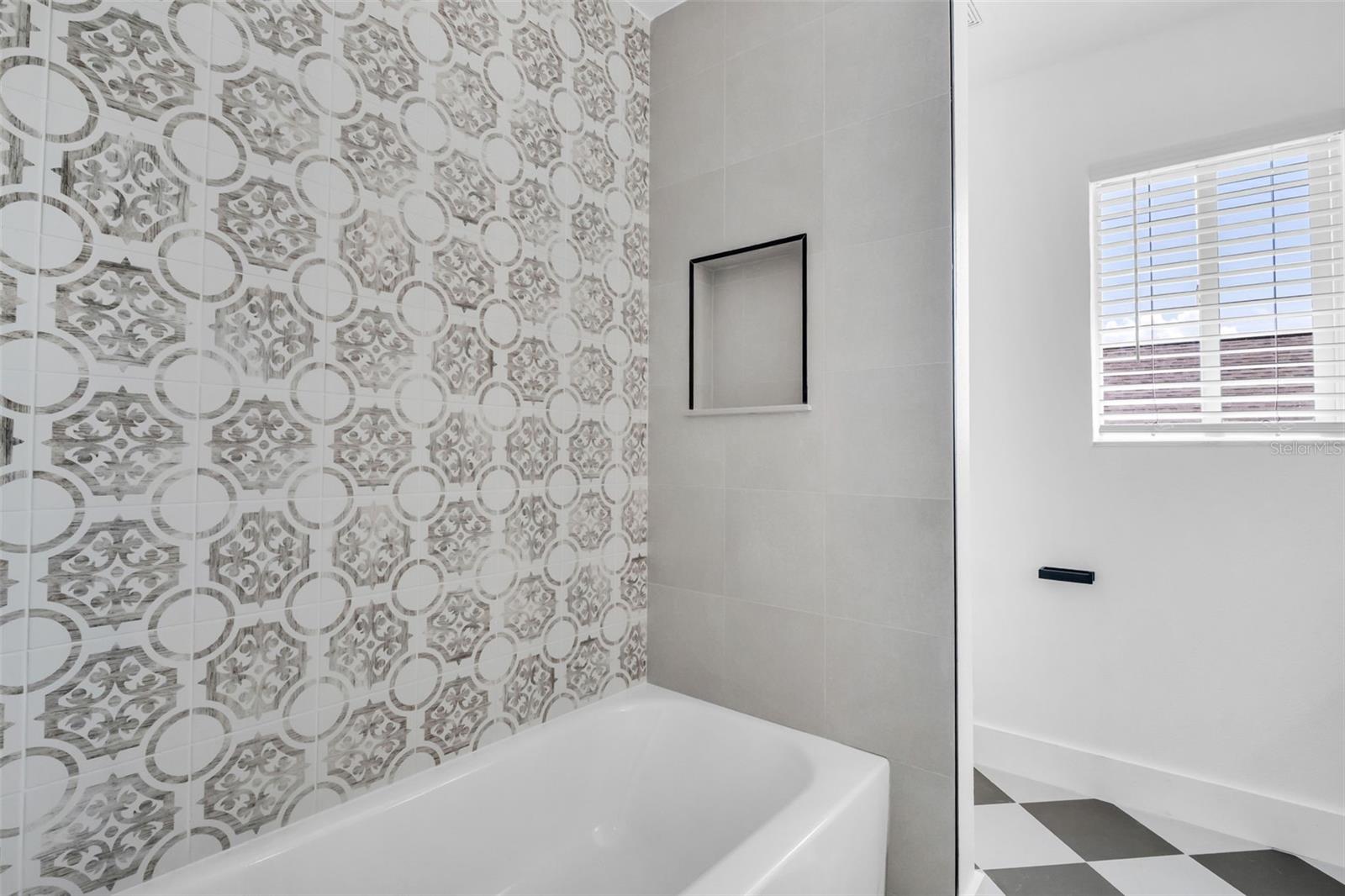 MEADOW POINTE PRCL 17 - Residential