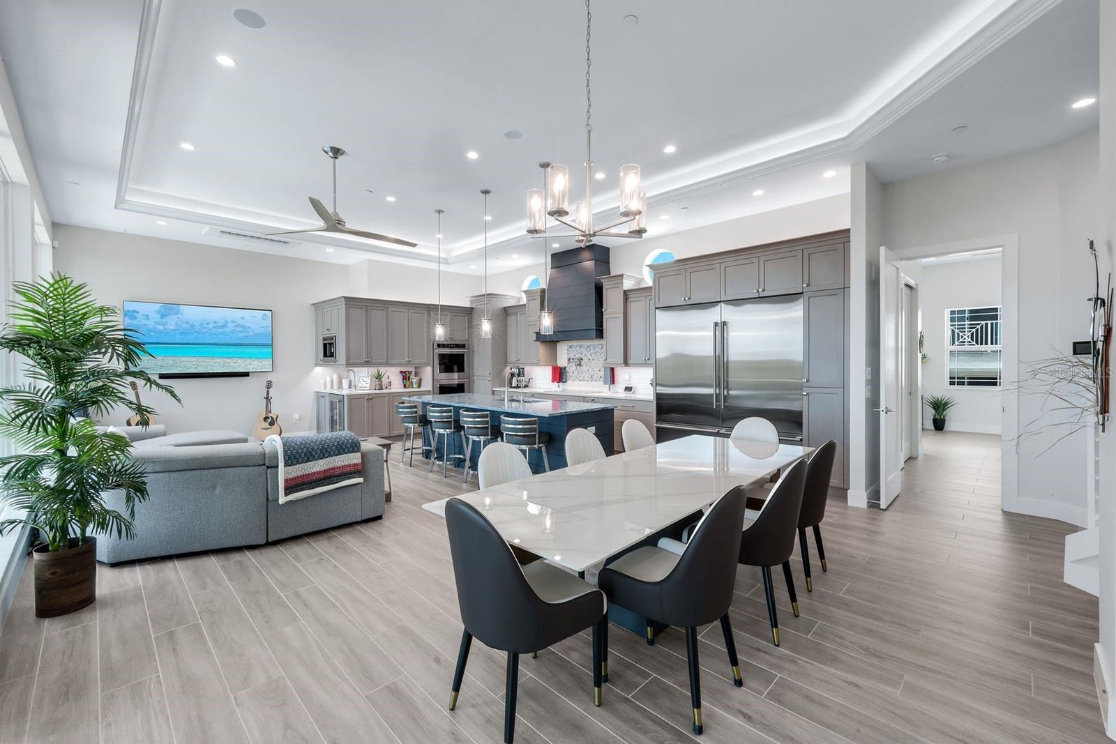 WATERFRONT/CAPE HARBOUR - Residential