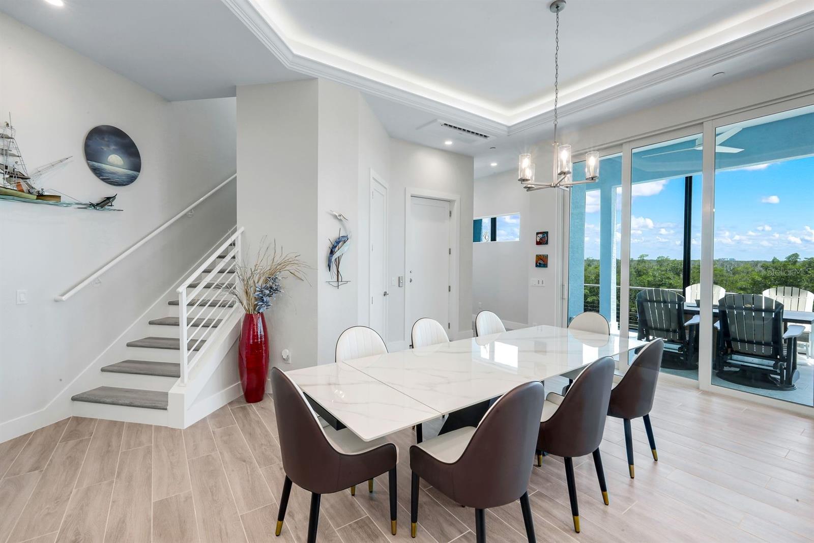 WATERFRONT/CAPE HARBOUR - Residential