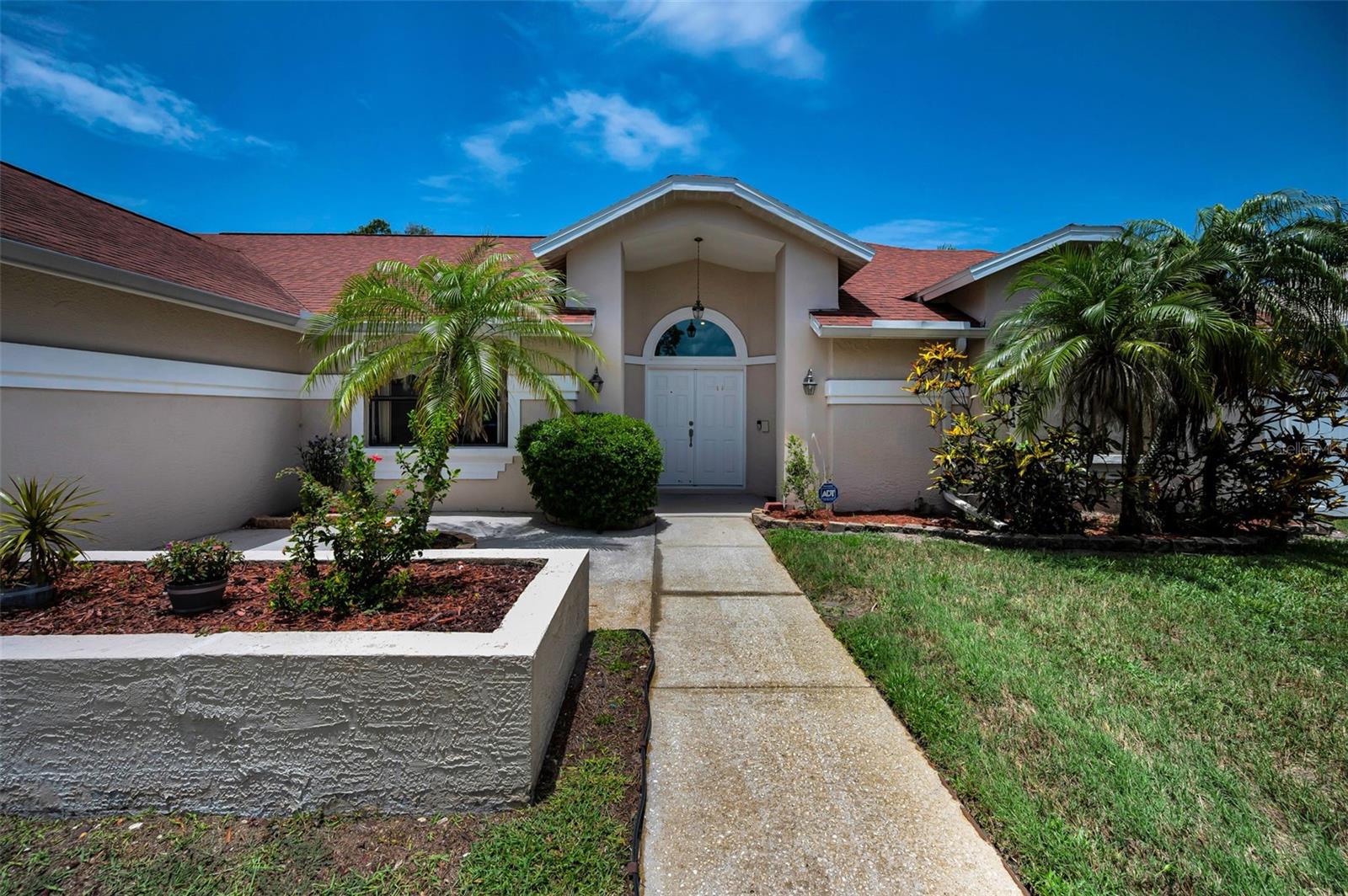 BARRINGTON HILLS - Residential