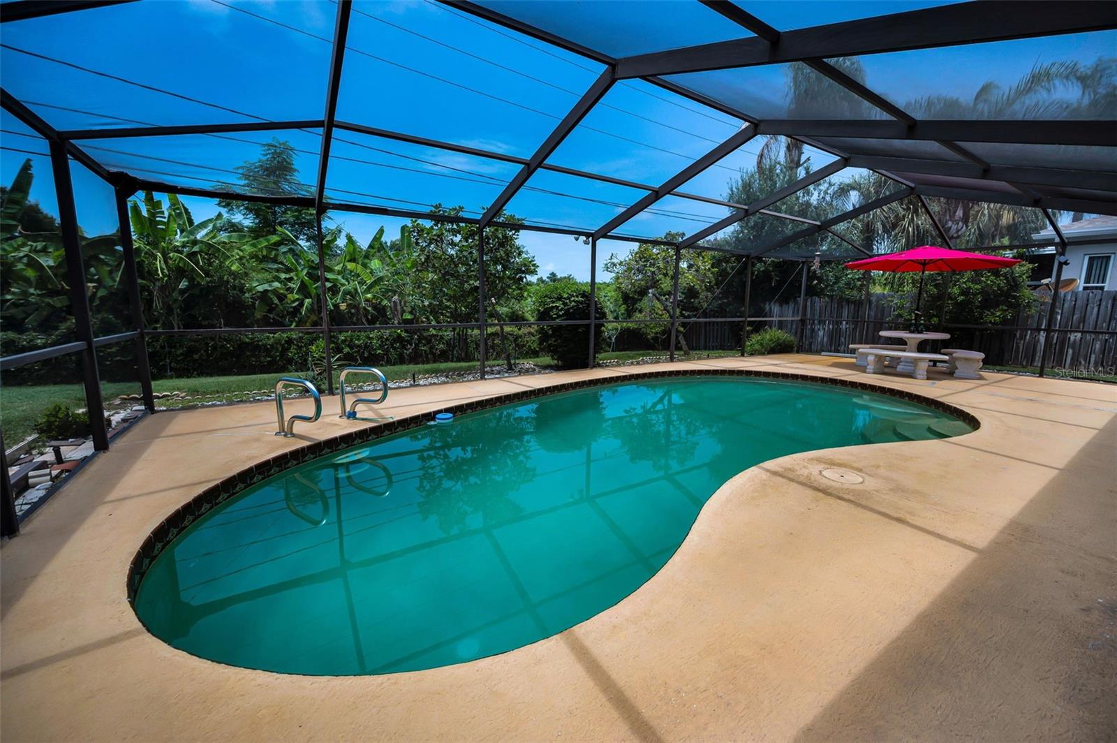 BARRINGTON HILLS - Residential