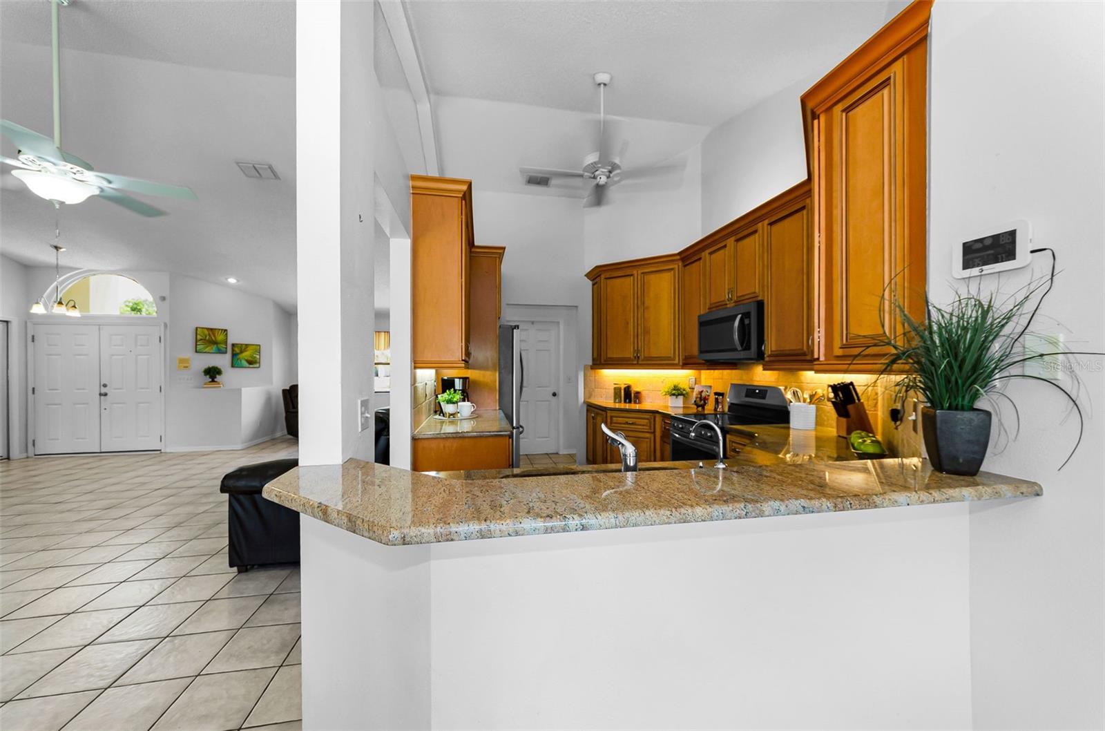 BARRINGTON HILLS - Residential