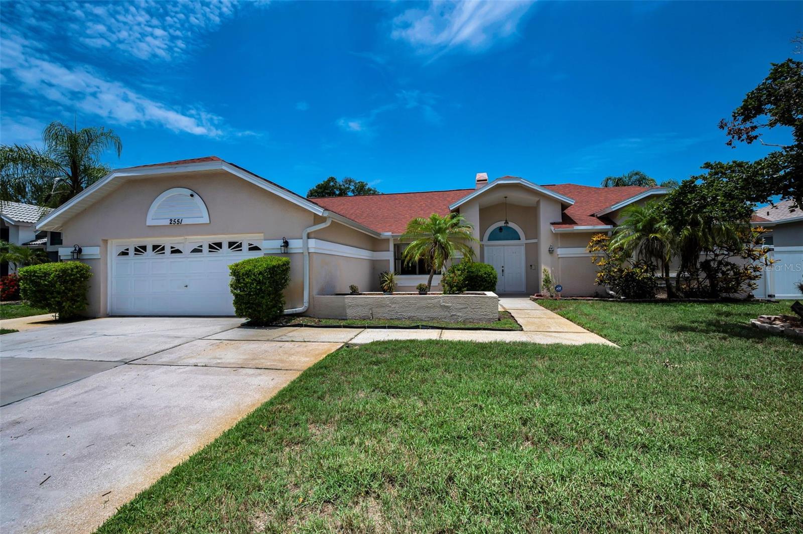 BARRINGTON HILLS - Residential