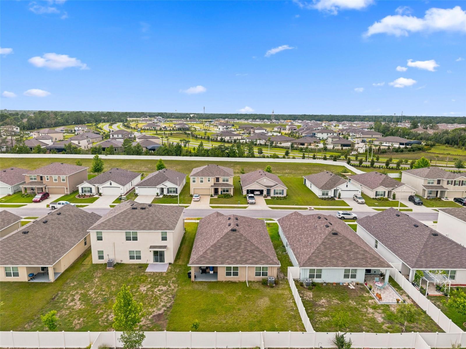 BARRINGTON/STERLING HILL - Residential