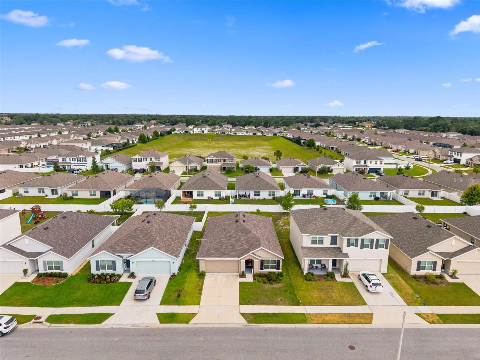 BARRINGTON/STERLING HILL - Residential