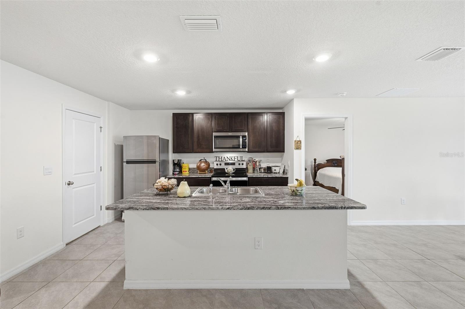BARRINGTON/STERLING HILL - Residential