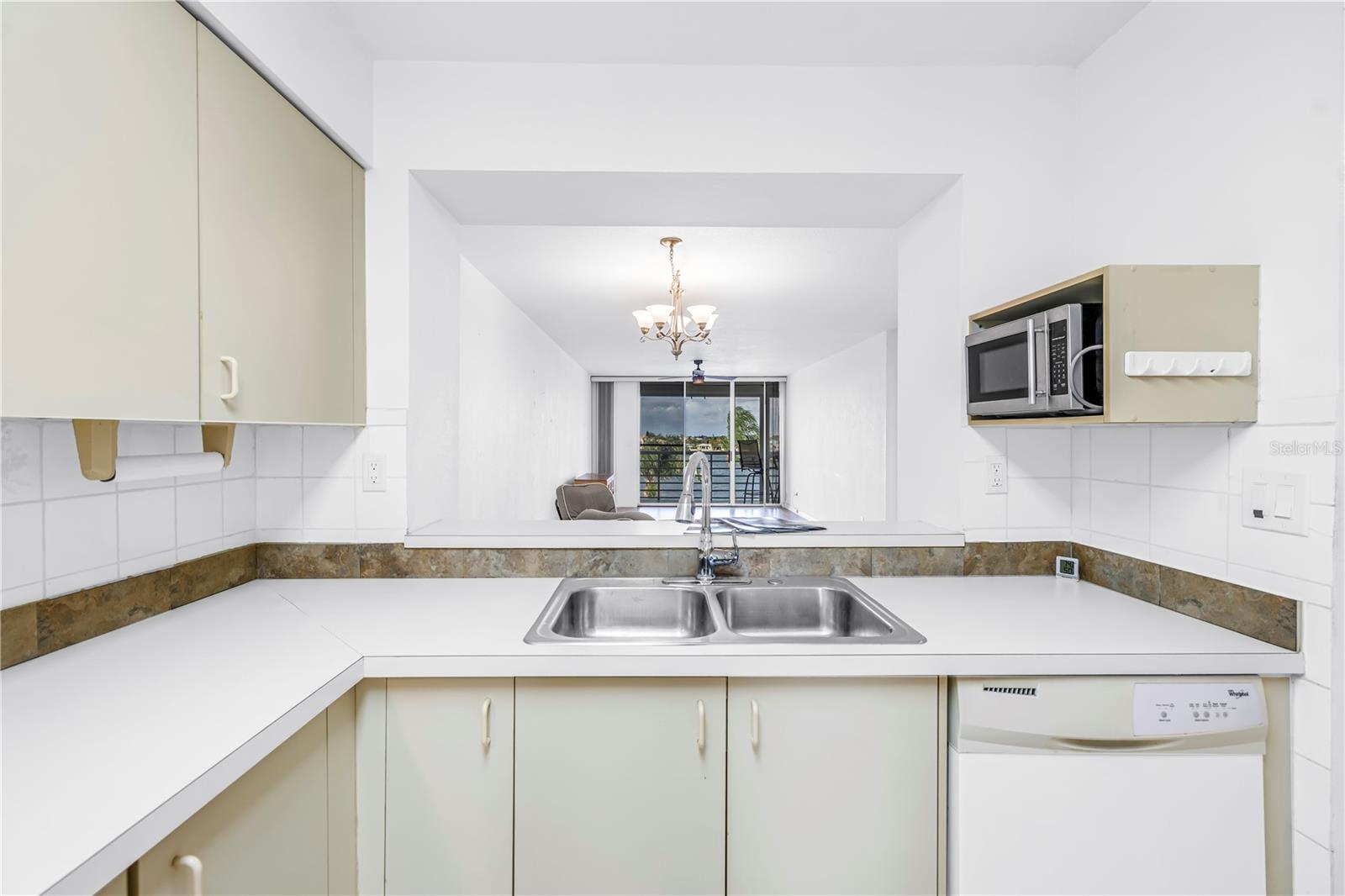 BAHIA VISTA UNIT II - Residential