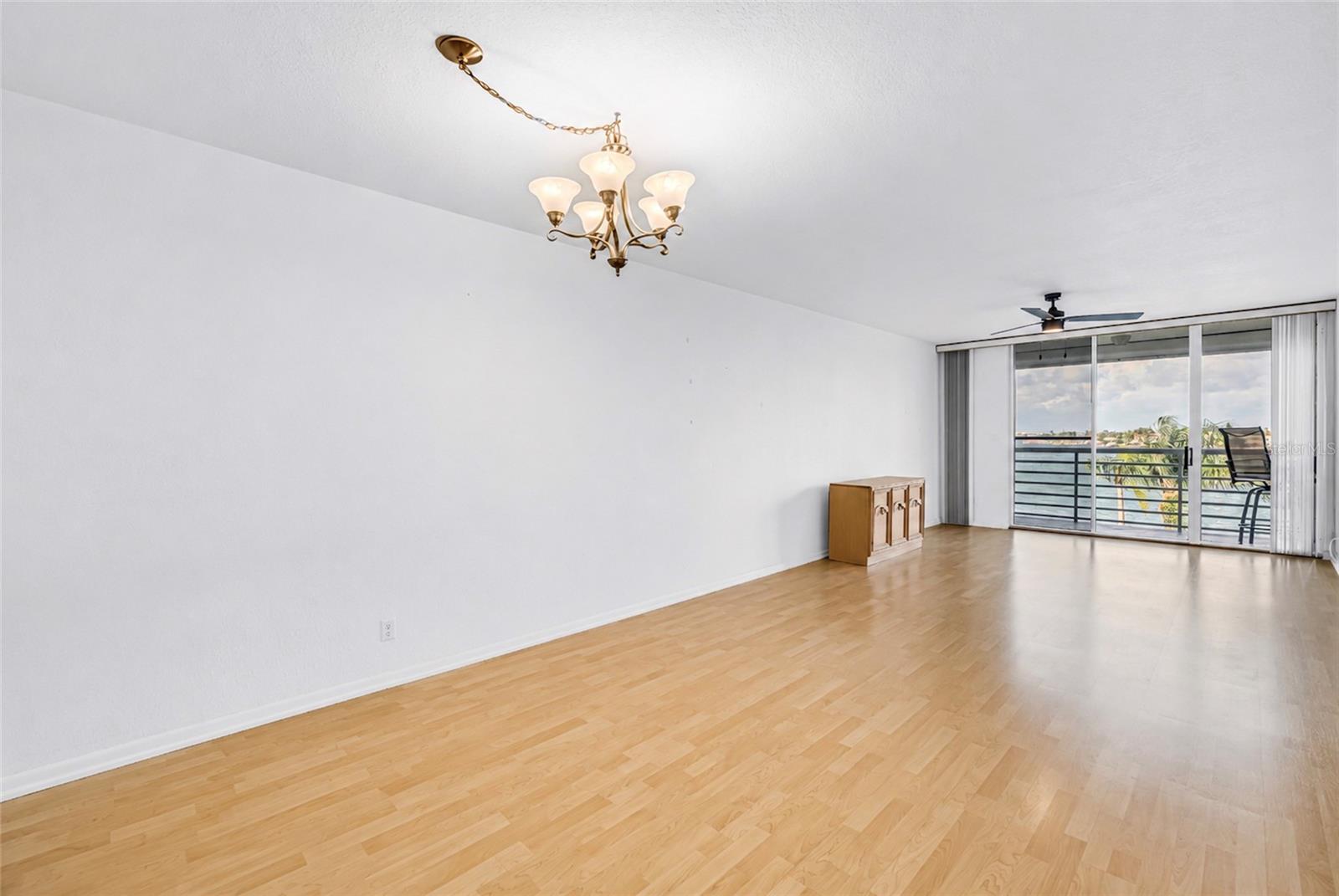 BAHIA VISTA UNIT II - Residential
