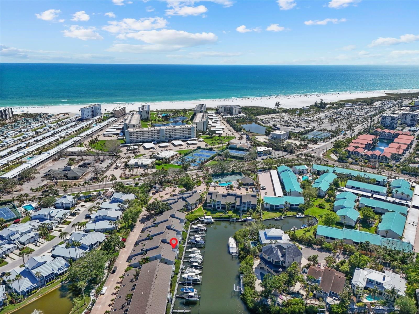 HARBOUR TOWNE - Residential