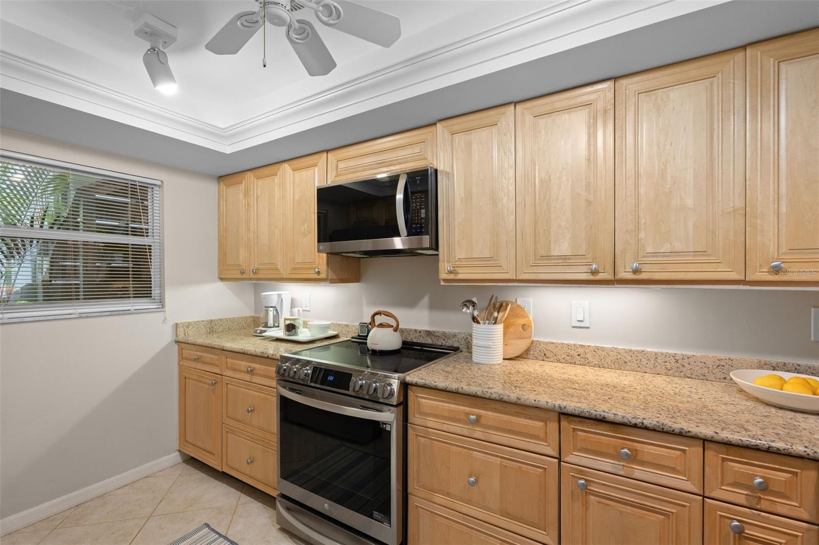 HARBOUR TOWNE - Residential