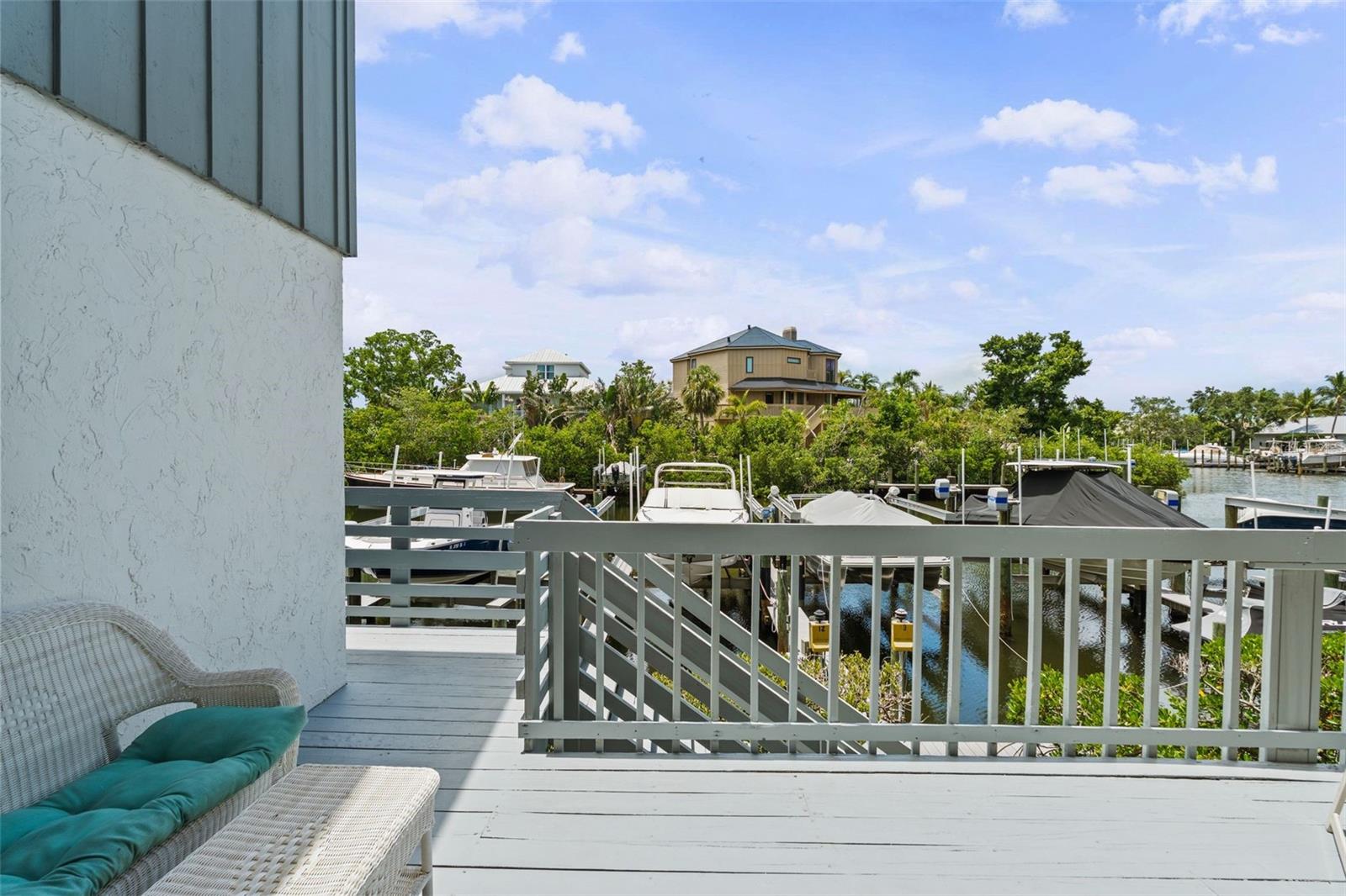 HARBOUR TOWNE - Residential