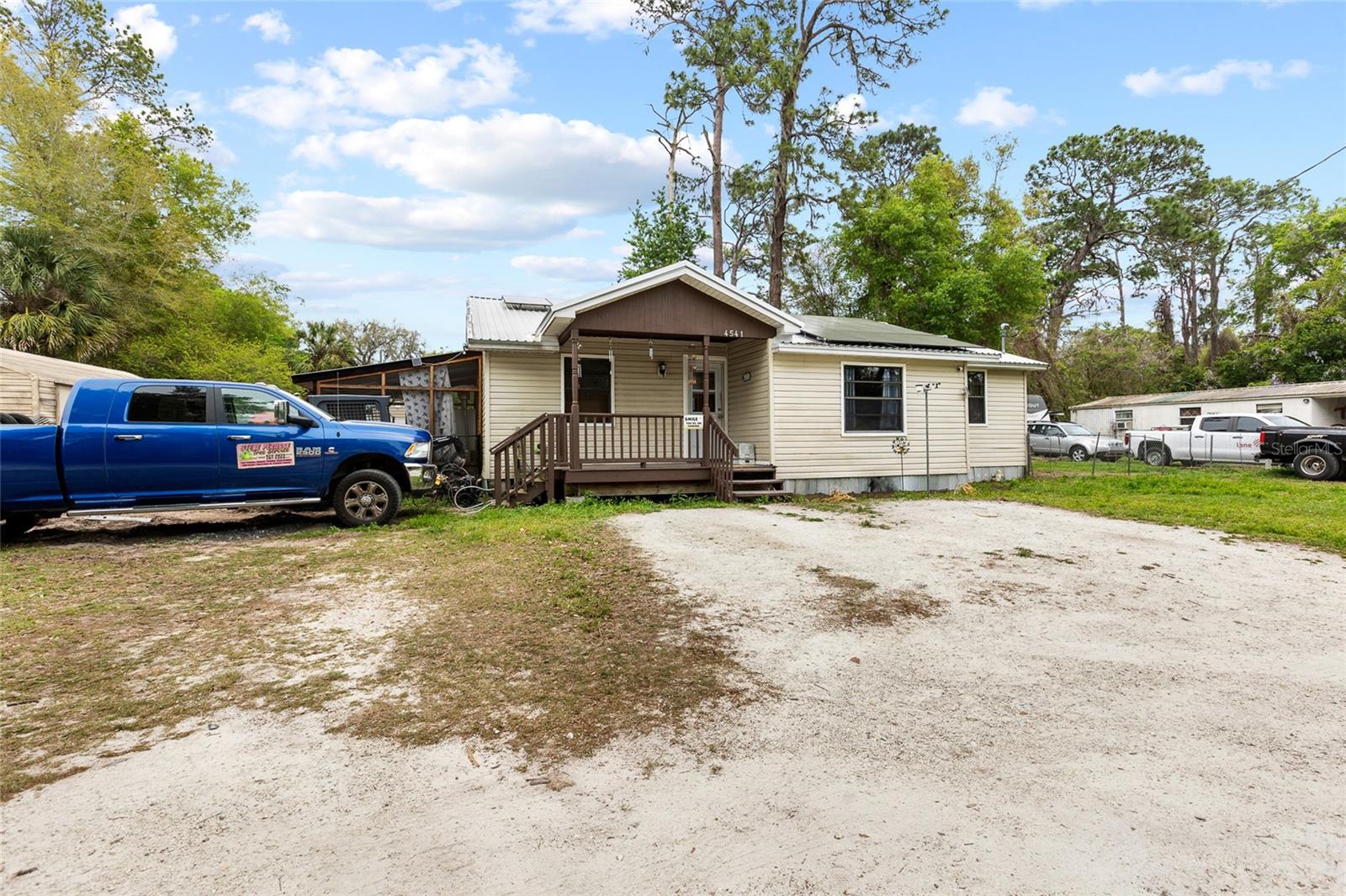 APACHE SHORES UNIT 04 - Residential