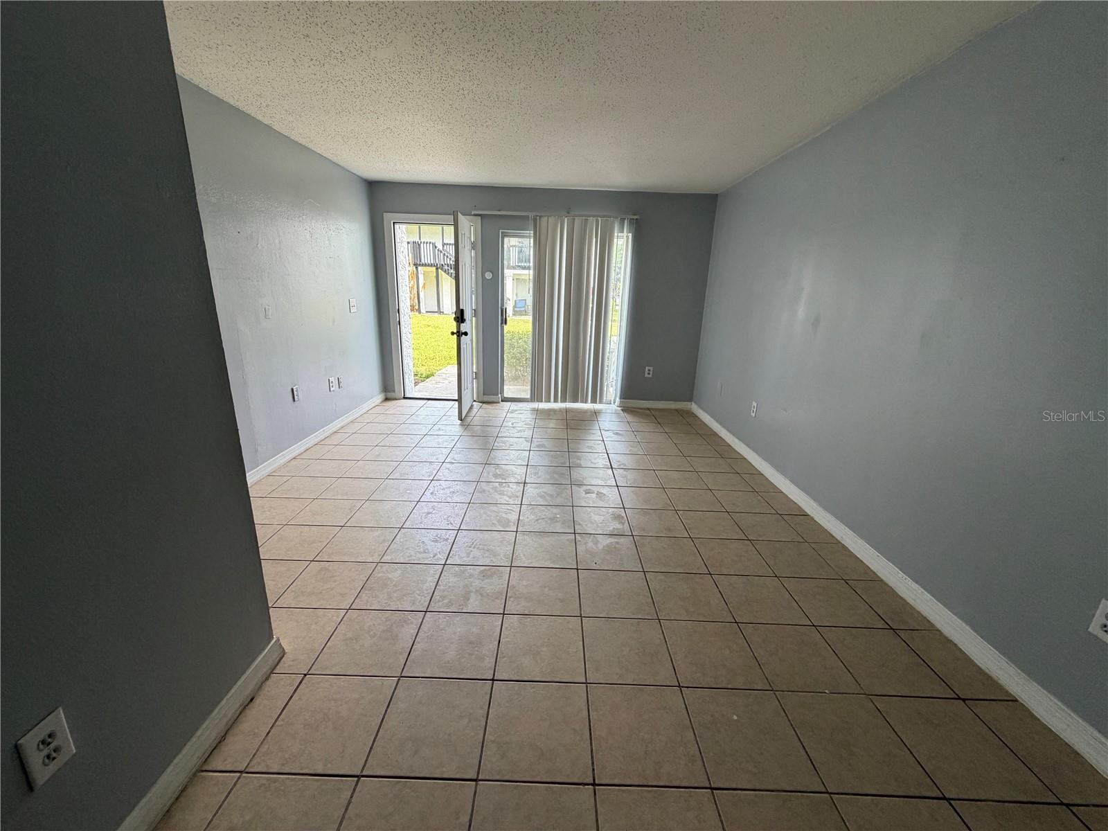 AVALON - Residential Lease