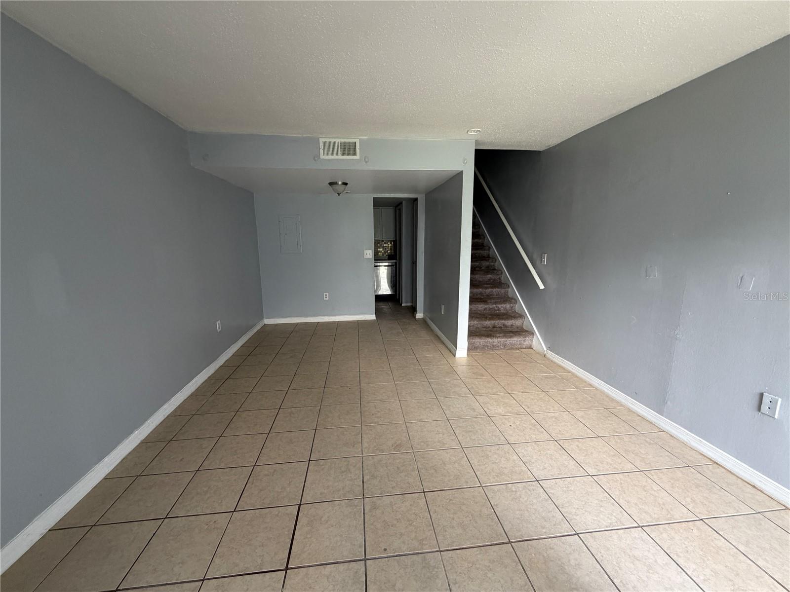 AVALON - Residential Lease