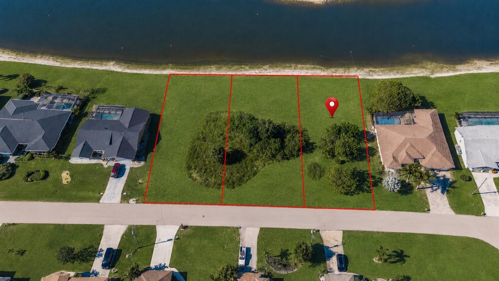 PUNTA GORDA ISLES SEC 23 - Land
