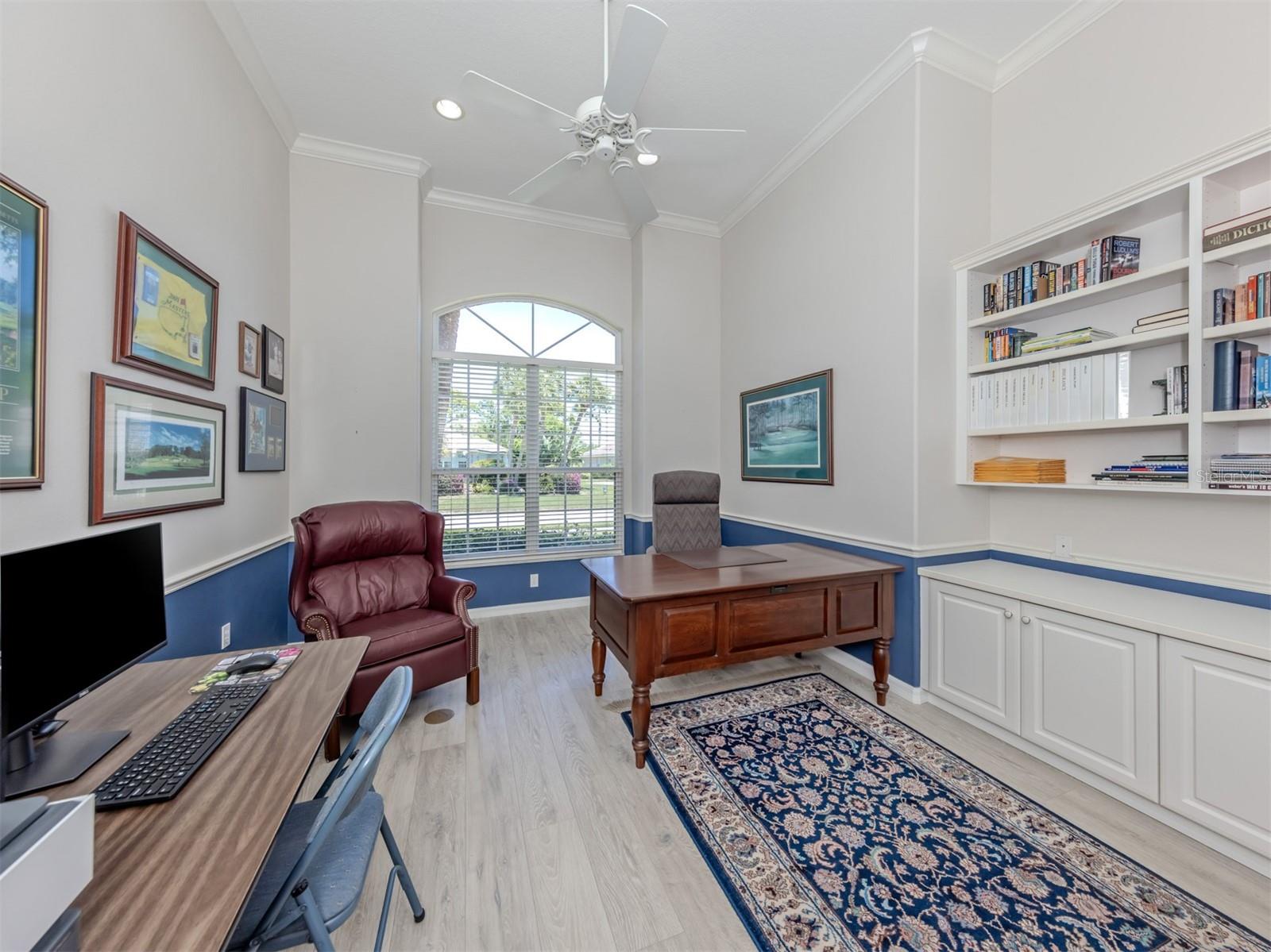 CALUSA LAKES - Residential