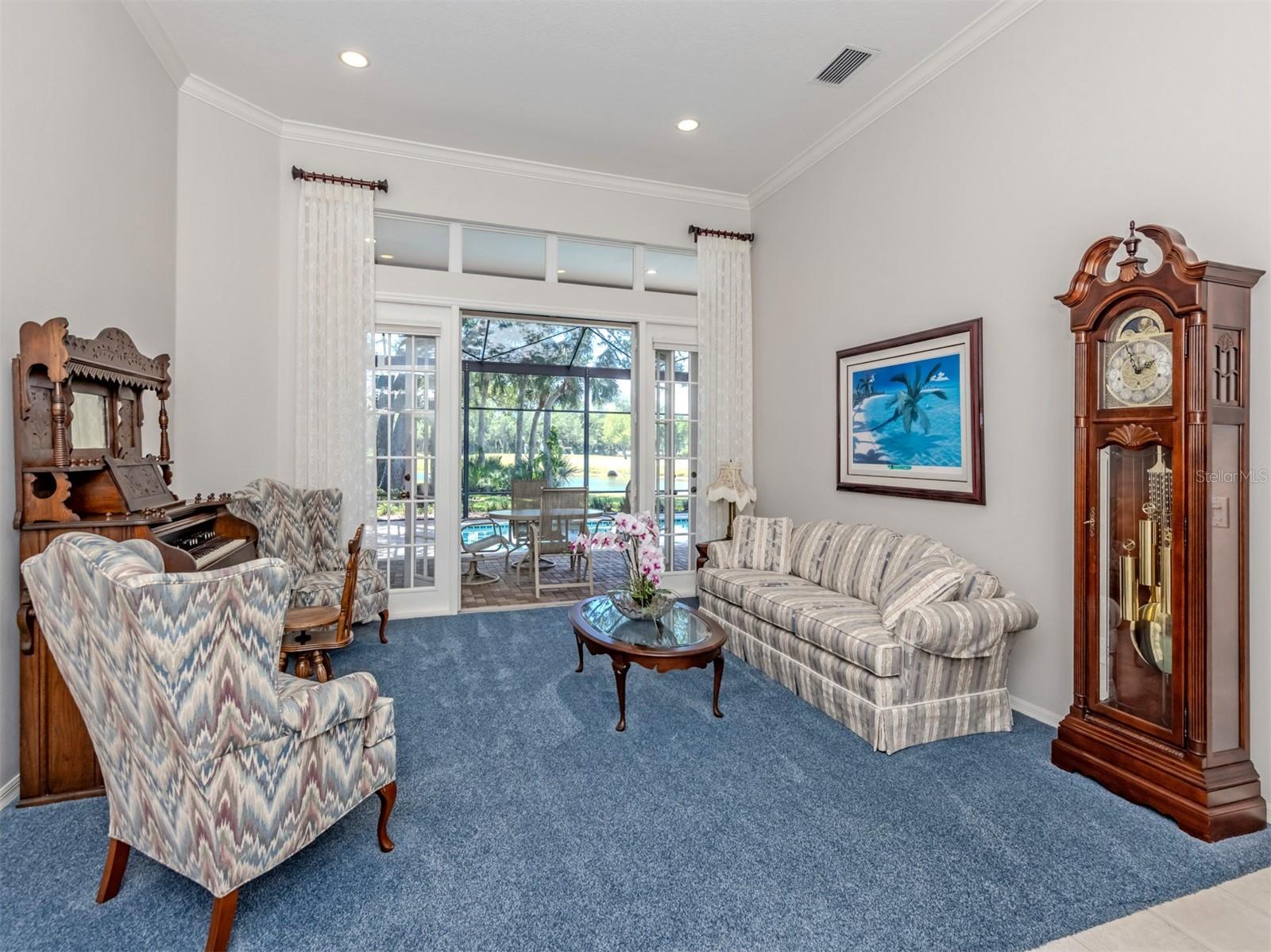 CALUSA LAKES - Residential