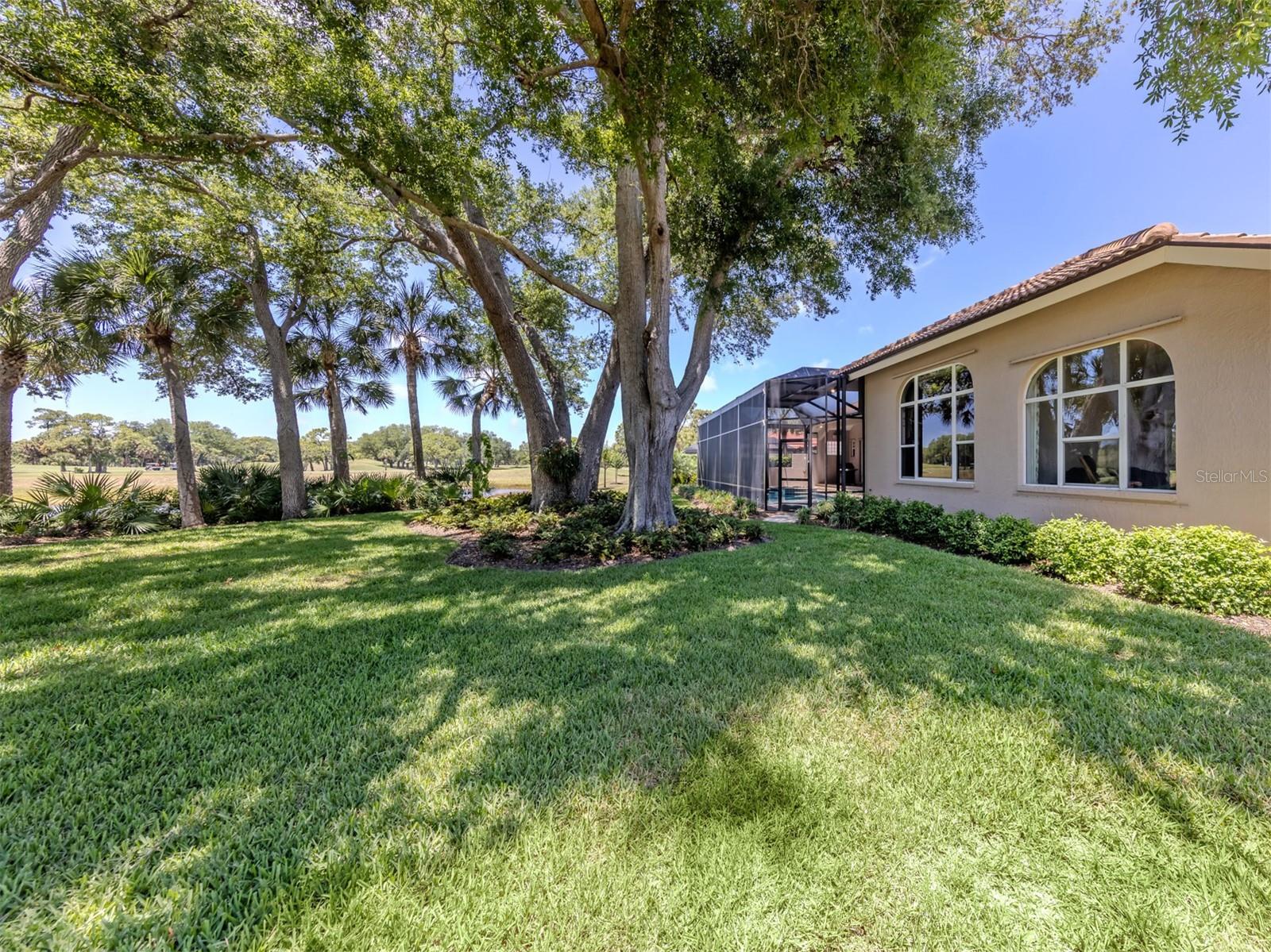 CALUSA LAKES - Residential