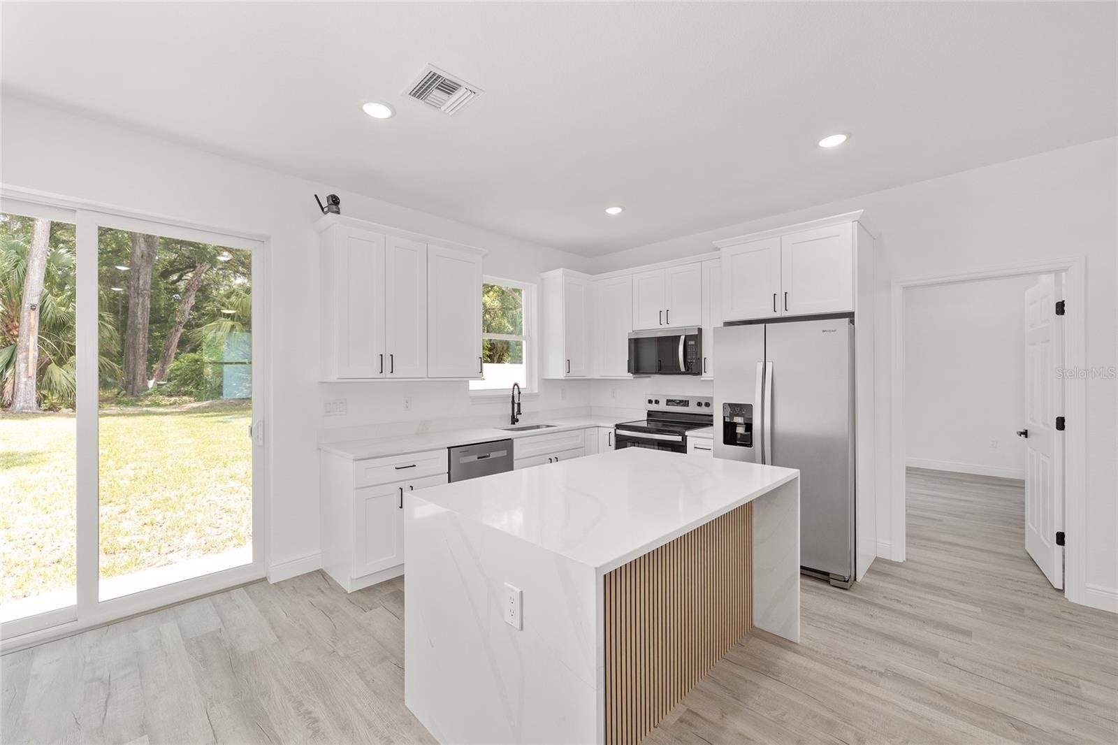BELLEVIEW HEIGHTS ESTATE - Residential