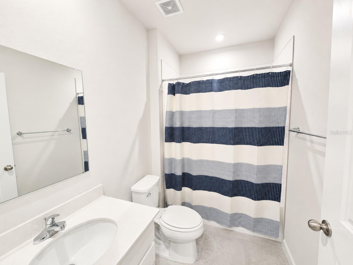 HILLWOOD PH I, II & III - Residential Lease
