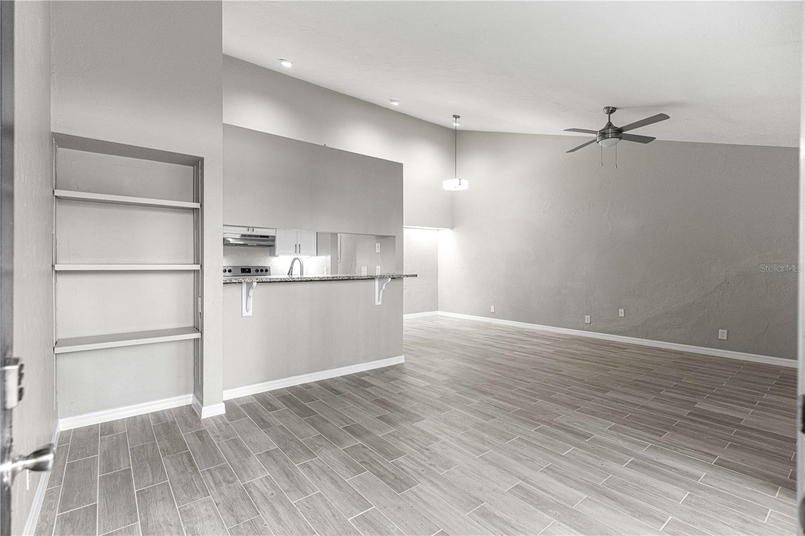 CITRUS PARK - Residential Income