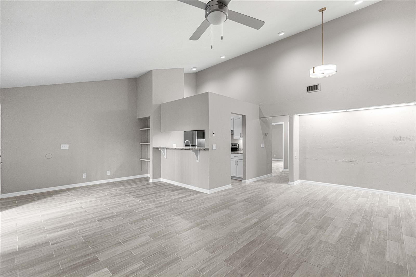 CITRUS PARK - Residential Income