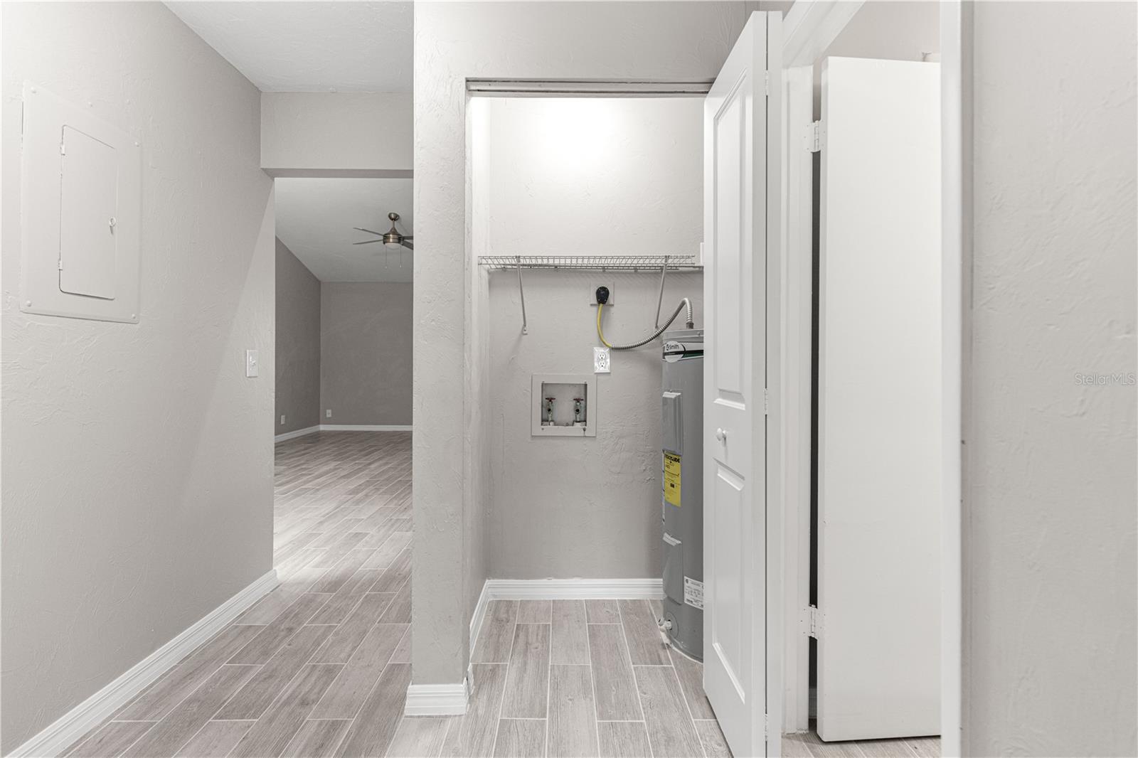 CITRUS PARK - Residential Income