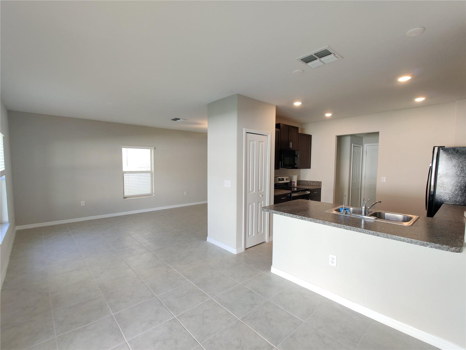 TOUCHSTONE PH 5 - Residential