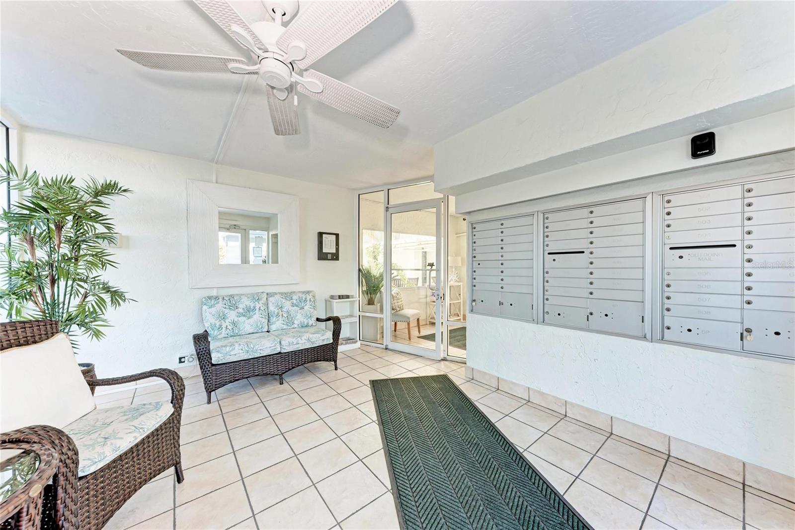 MARTINIQUE APTS SOUTH - Residential