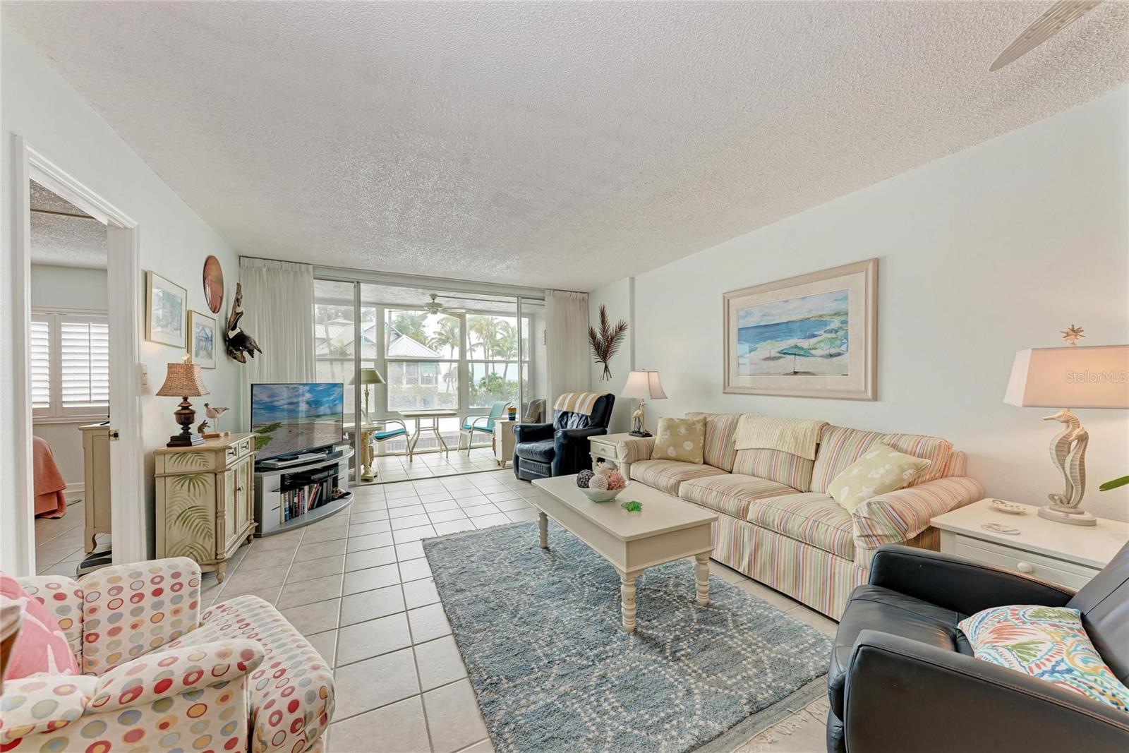 MARTINIQUE APTS SOUTH - Residential