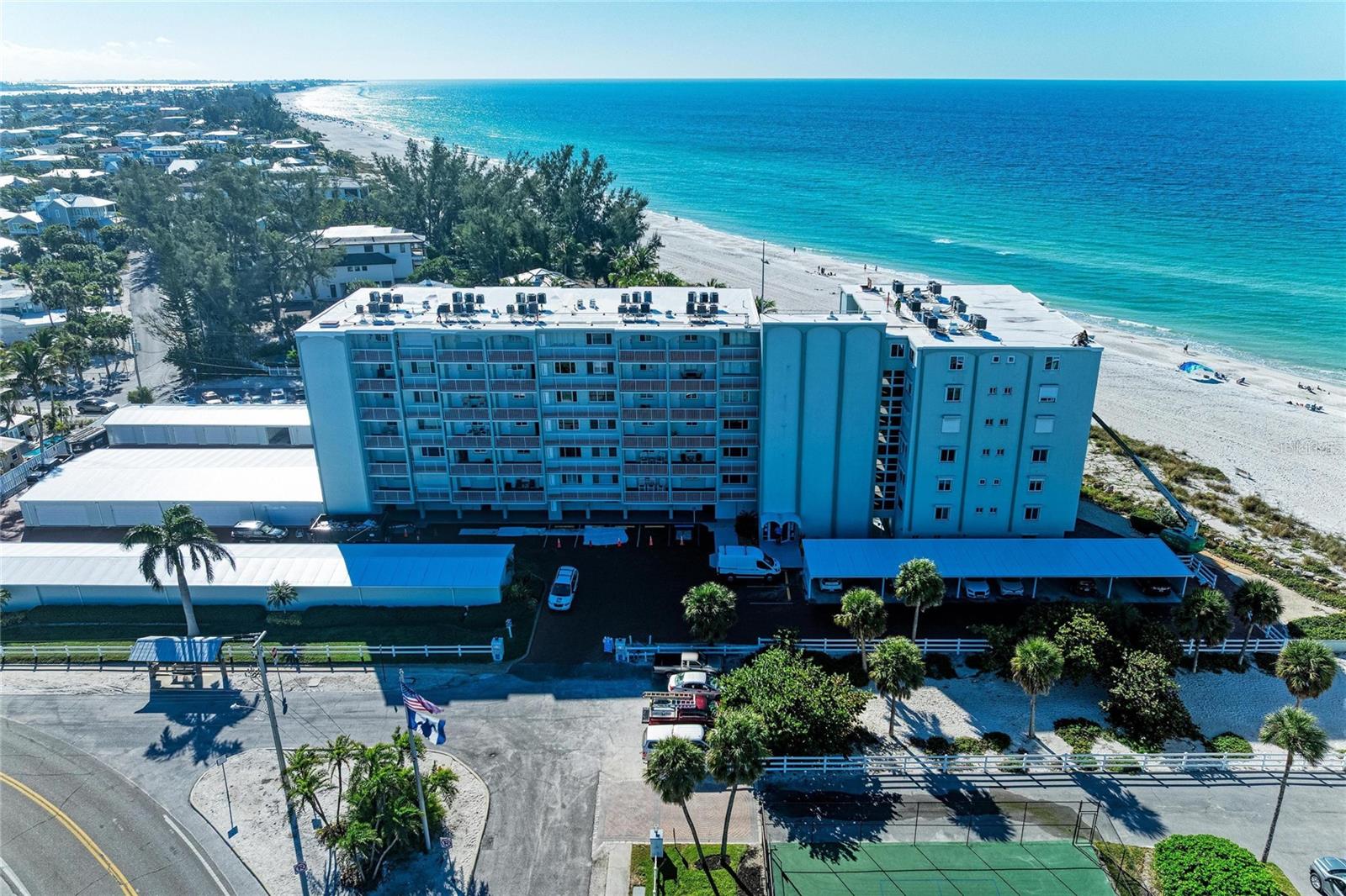 MARTINIQUE APTS SOUTH - Residential
