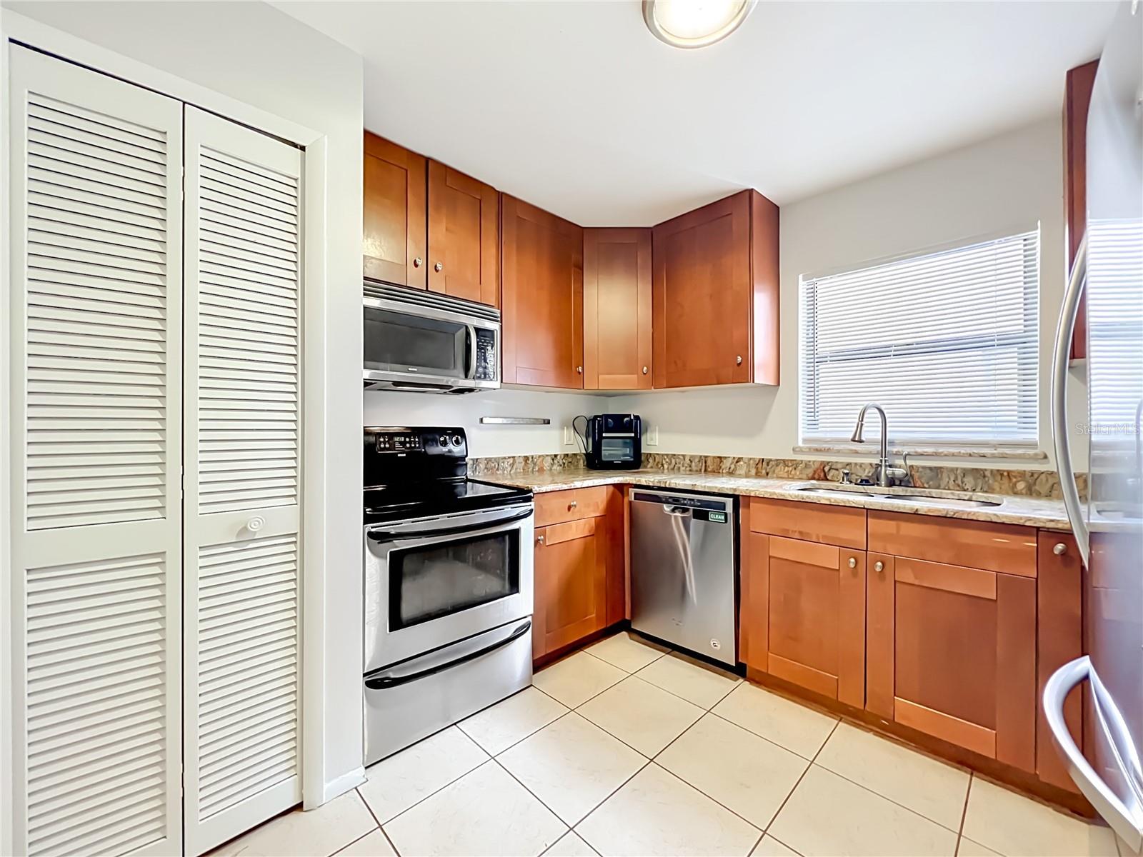 ALAFAYA WOODS PH 01 UNIT B - Residential